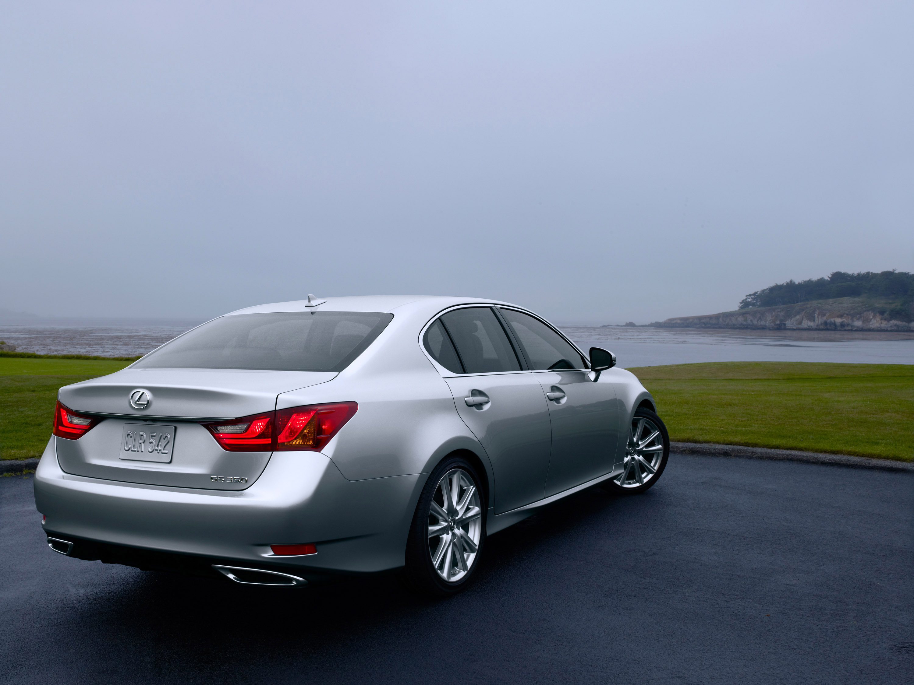 Lexus GS 350 photo #25