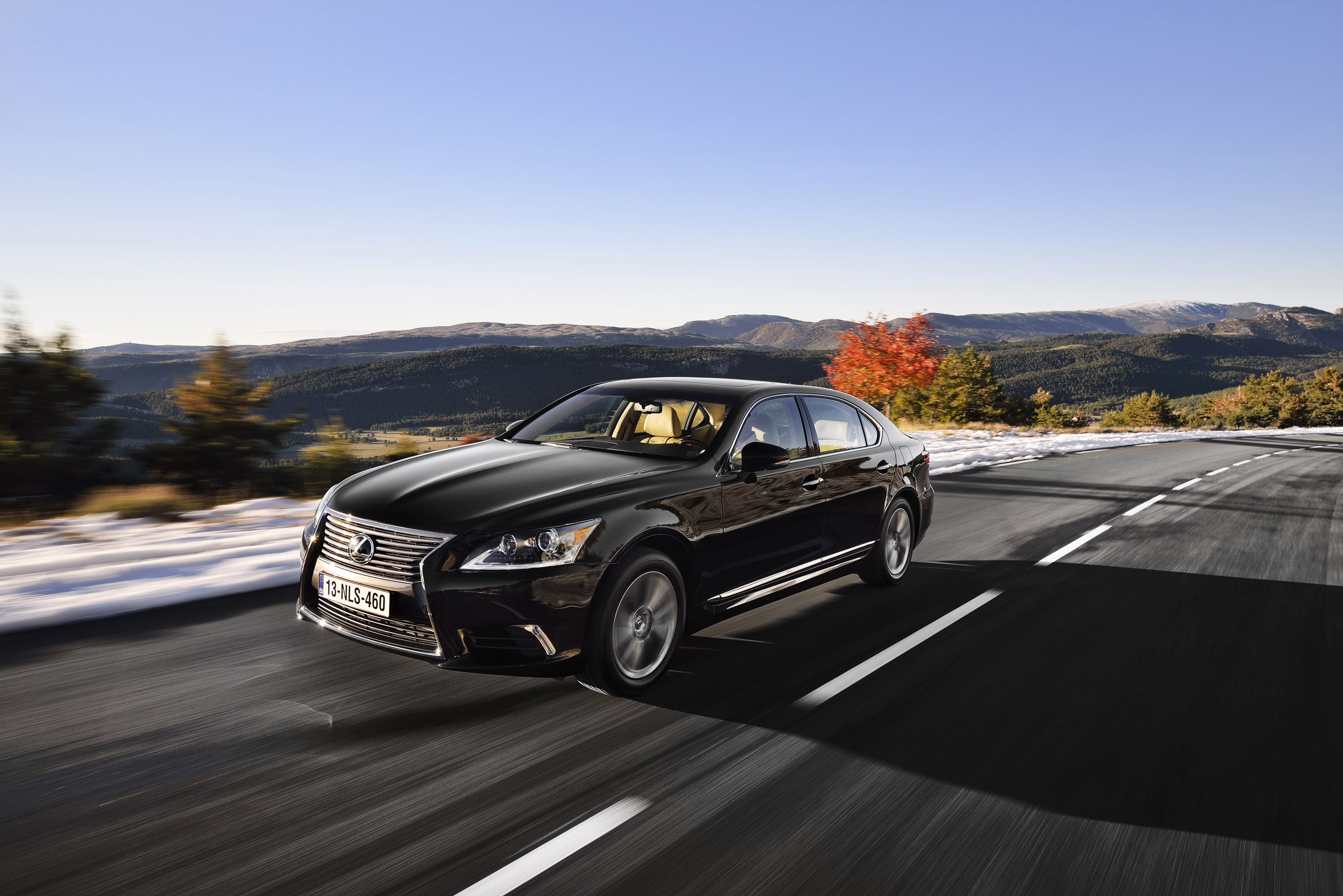 Lexus LS EU-Version photo #26