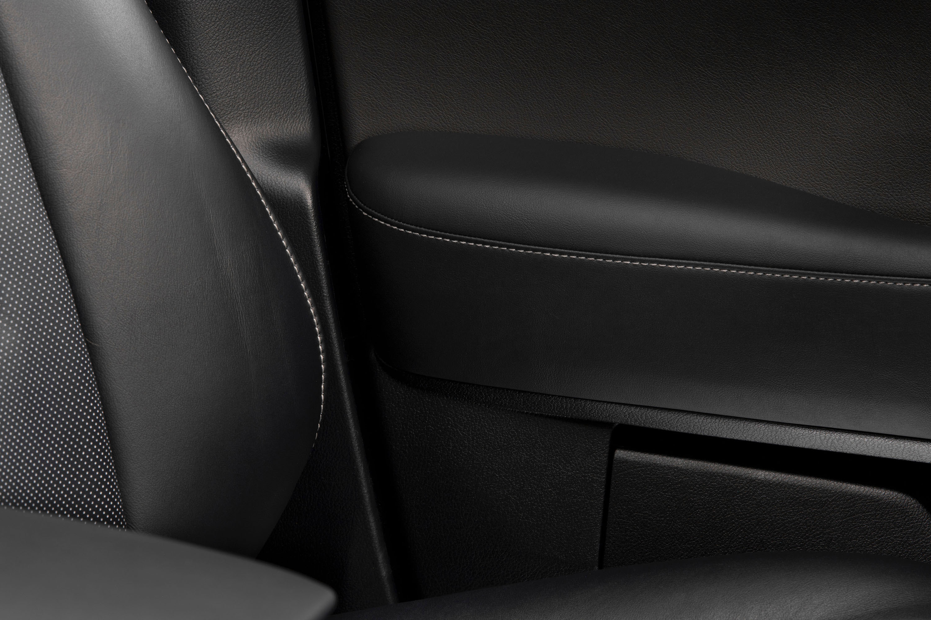 Lexus RX 350 F Sport photo #37