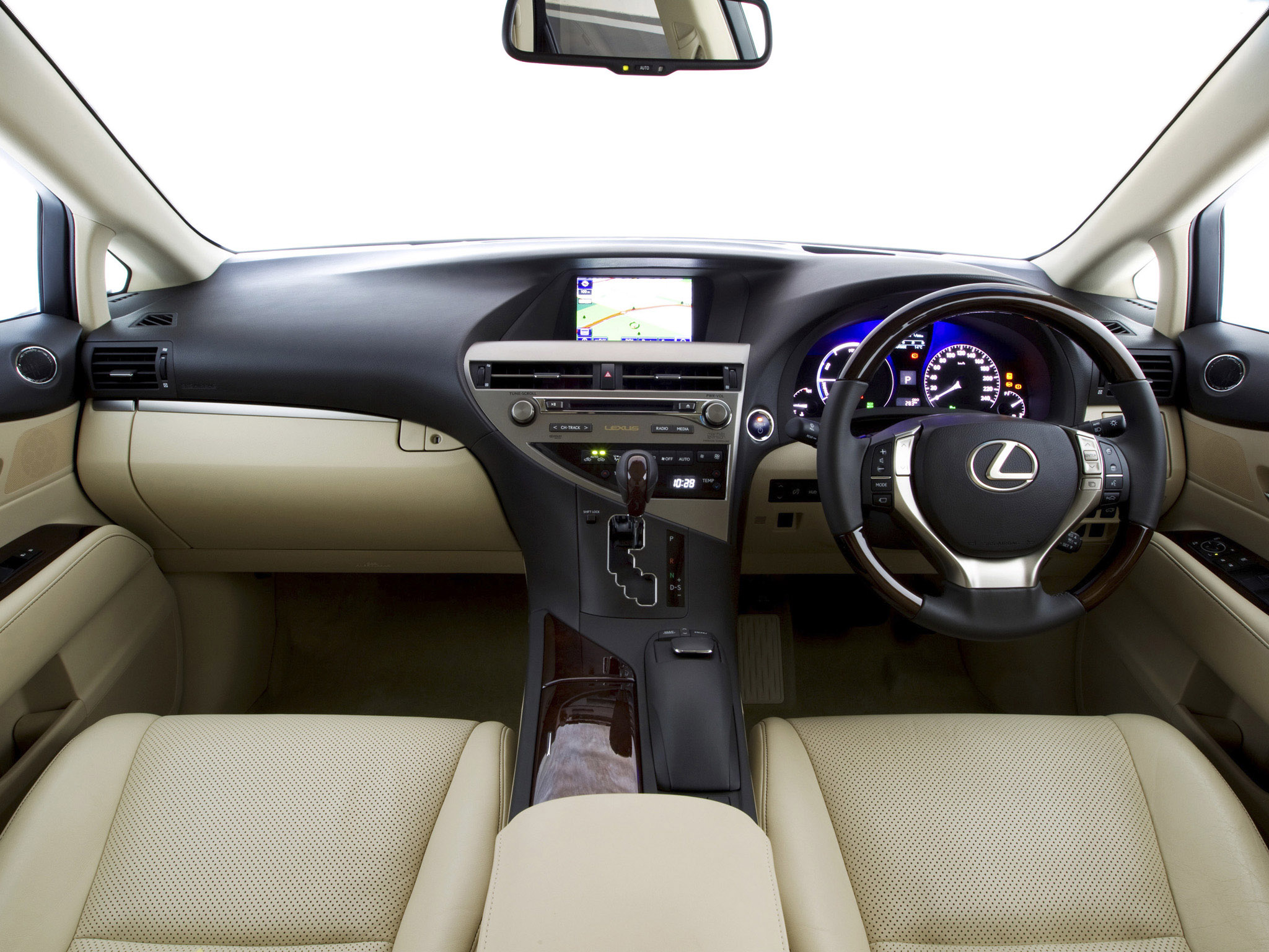 Lexus RX photo #25