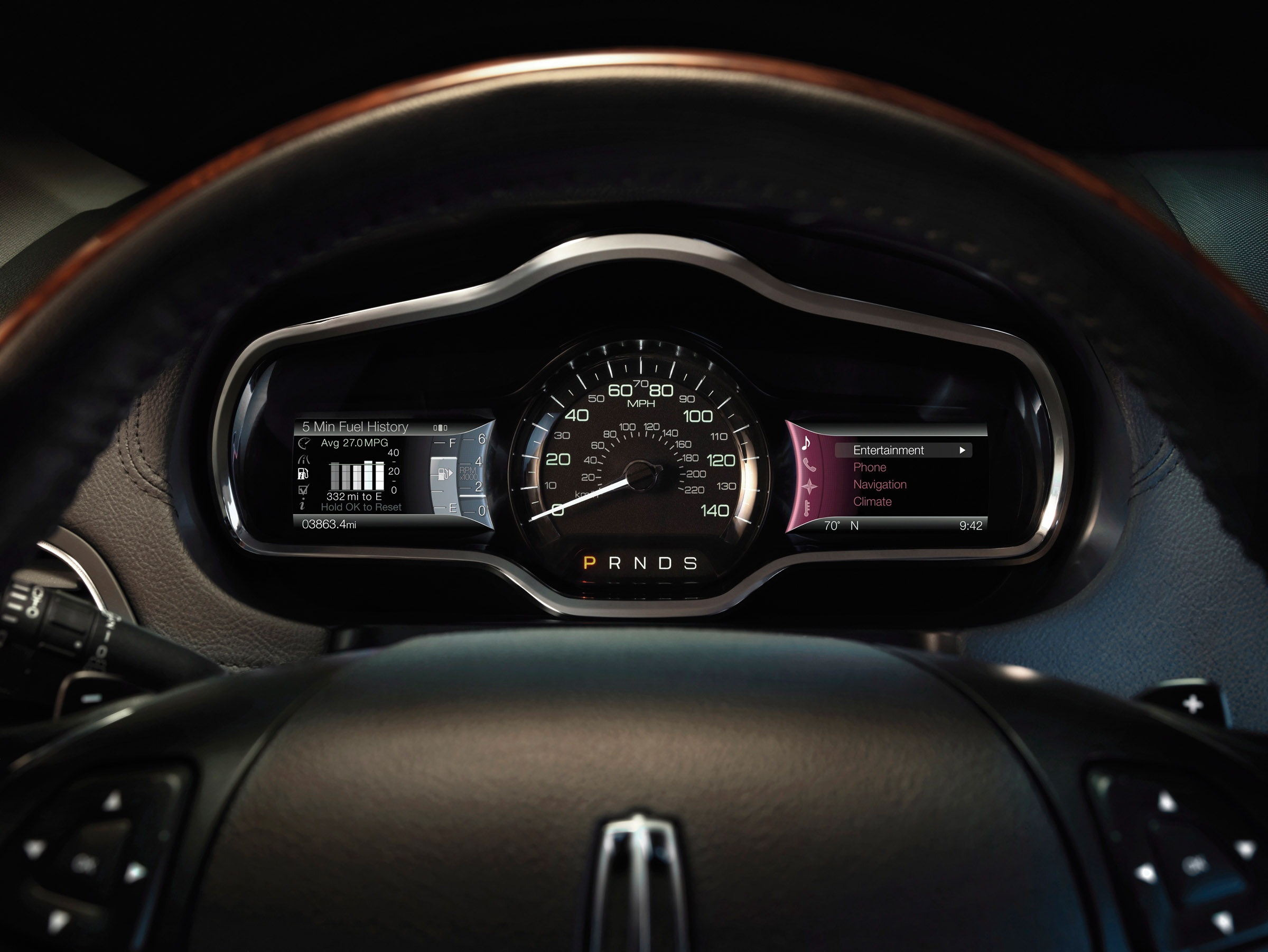 Lincoln MKT photo #23