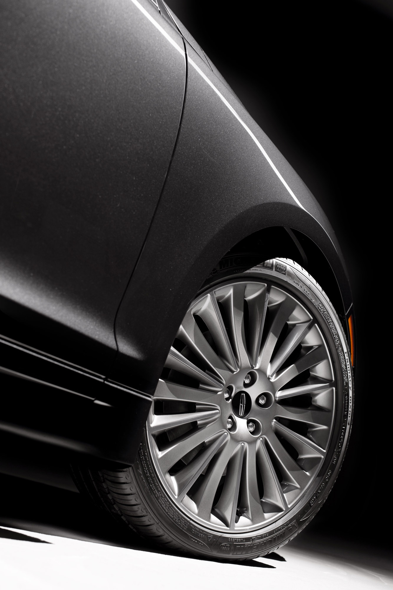 Lincoln MKZ photo #32