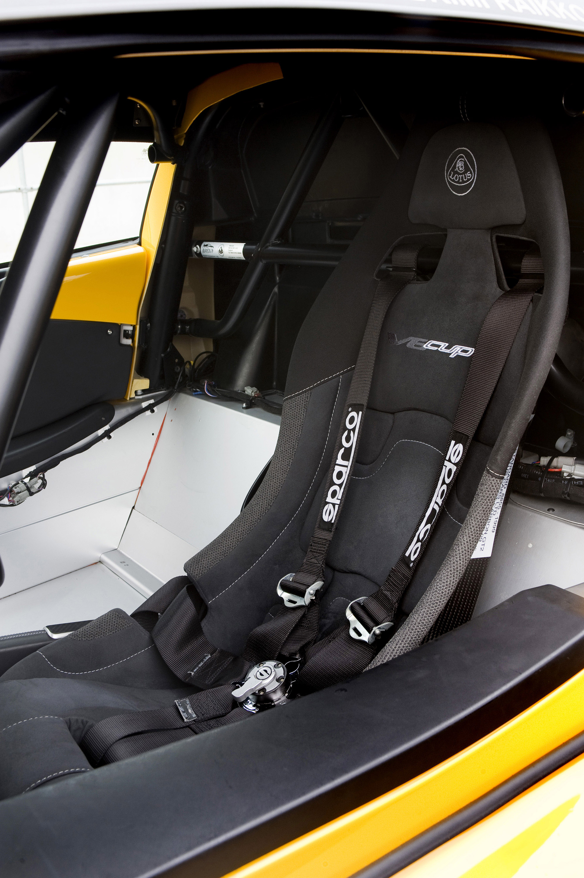 Lotus Exige V6 Cup R photo #23