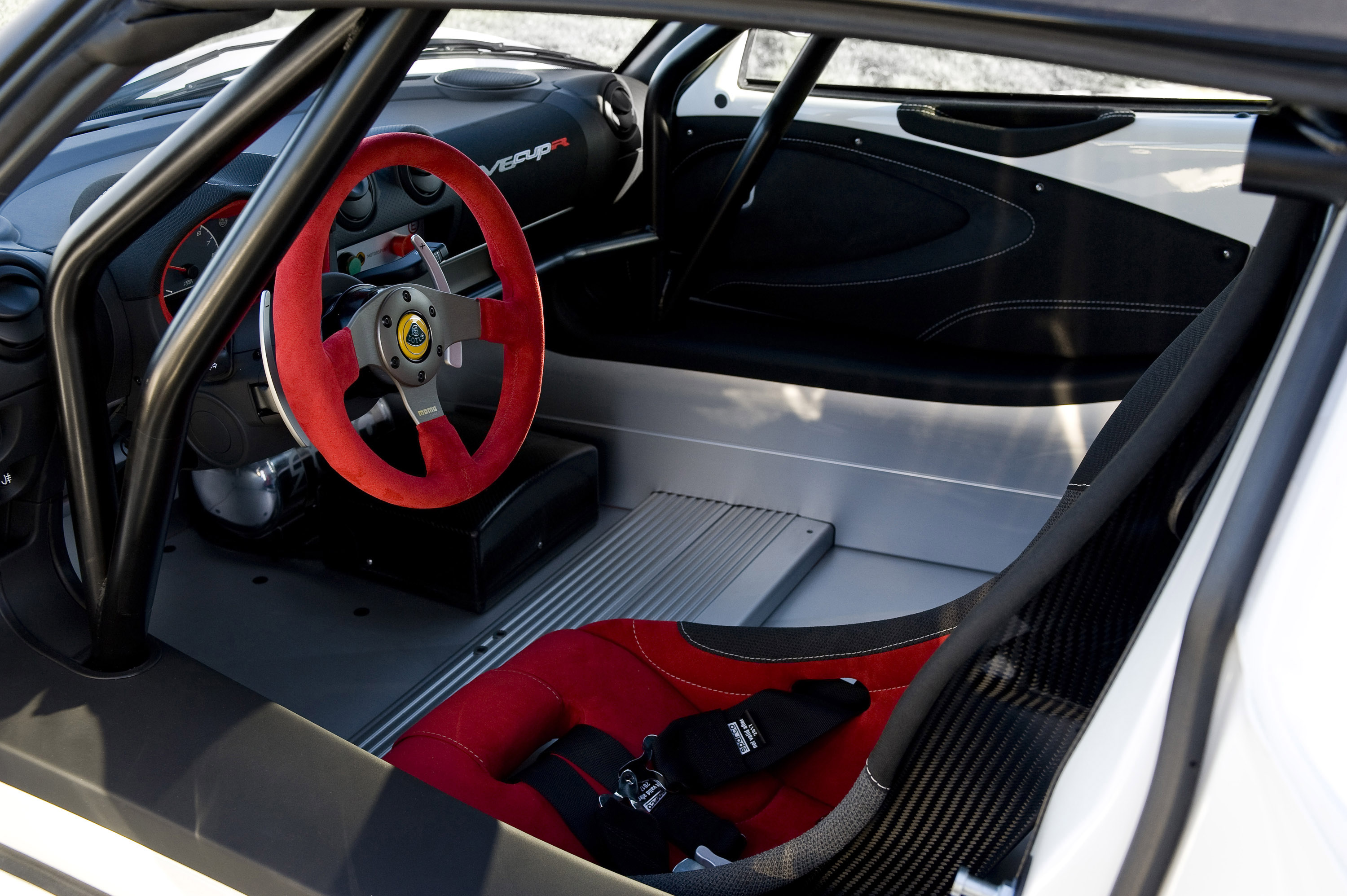 Lotus Exige V6 Cup R photo #25