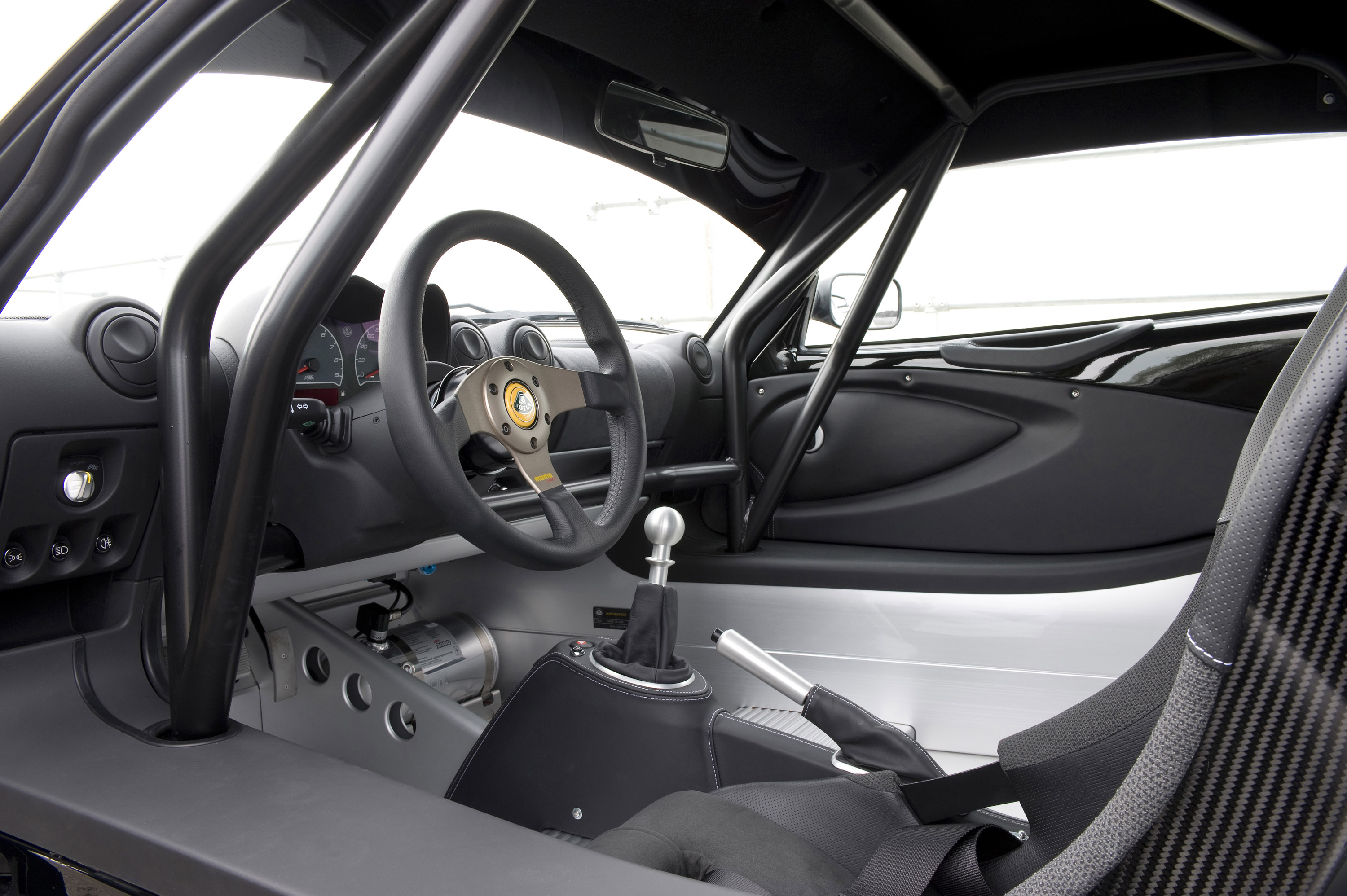 Lotus Exige V6 Cup photo #23