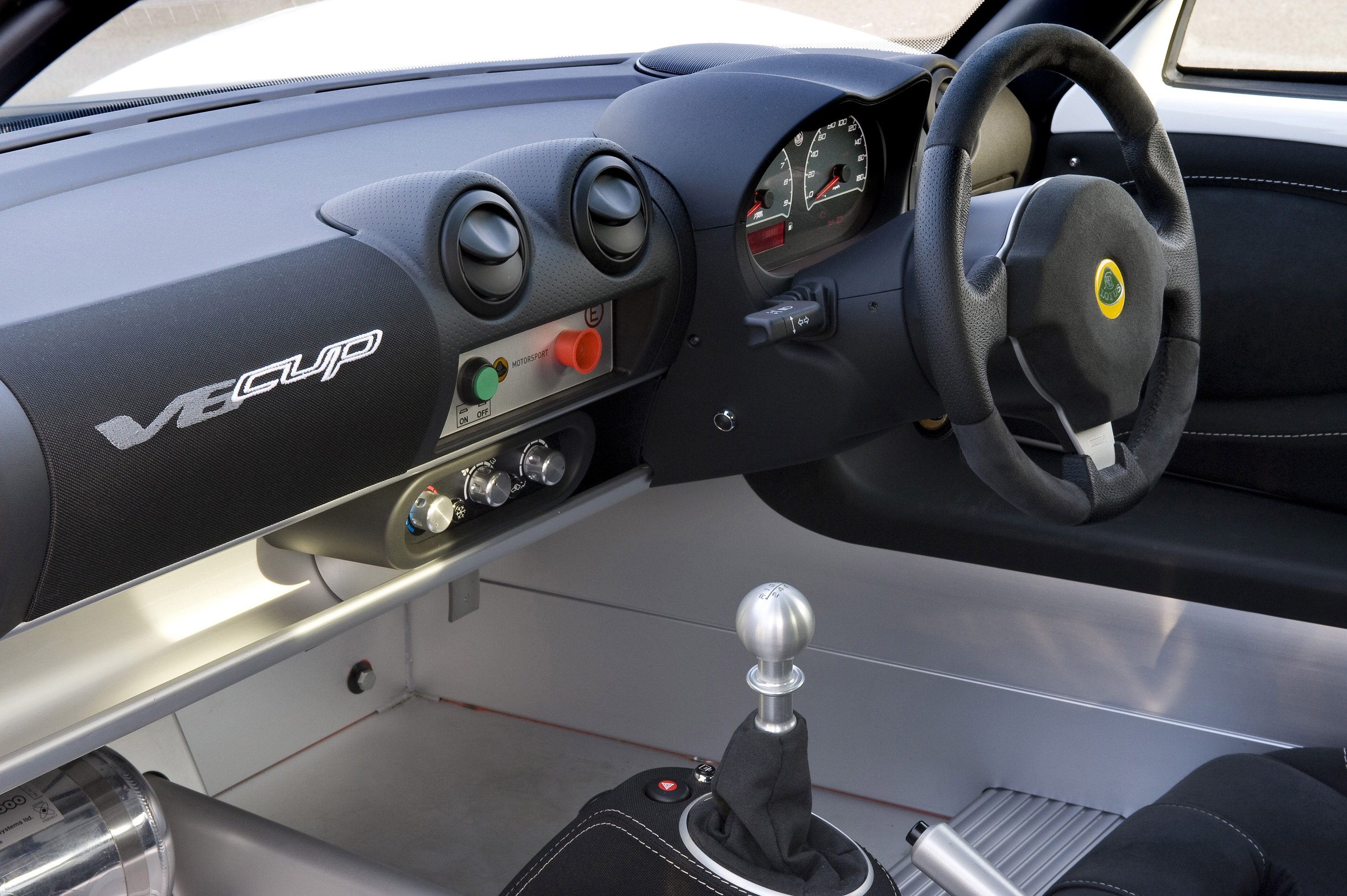Lotus Exige V6 Cup photo #24