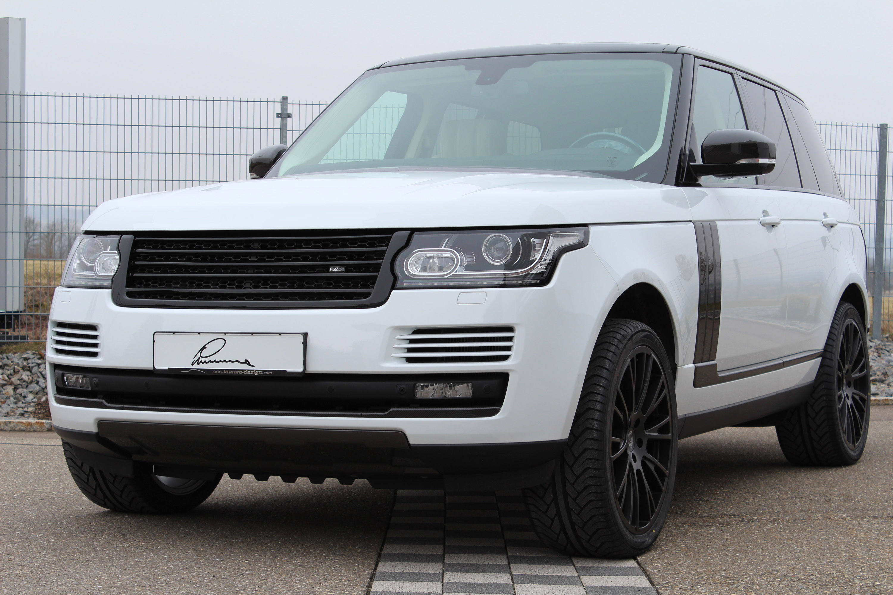 Lumma Range Rover CLR R photo #3