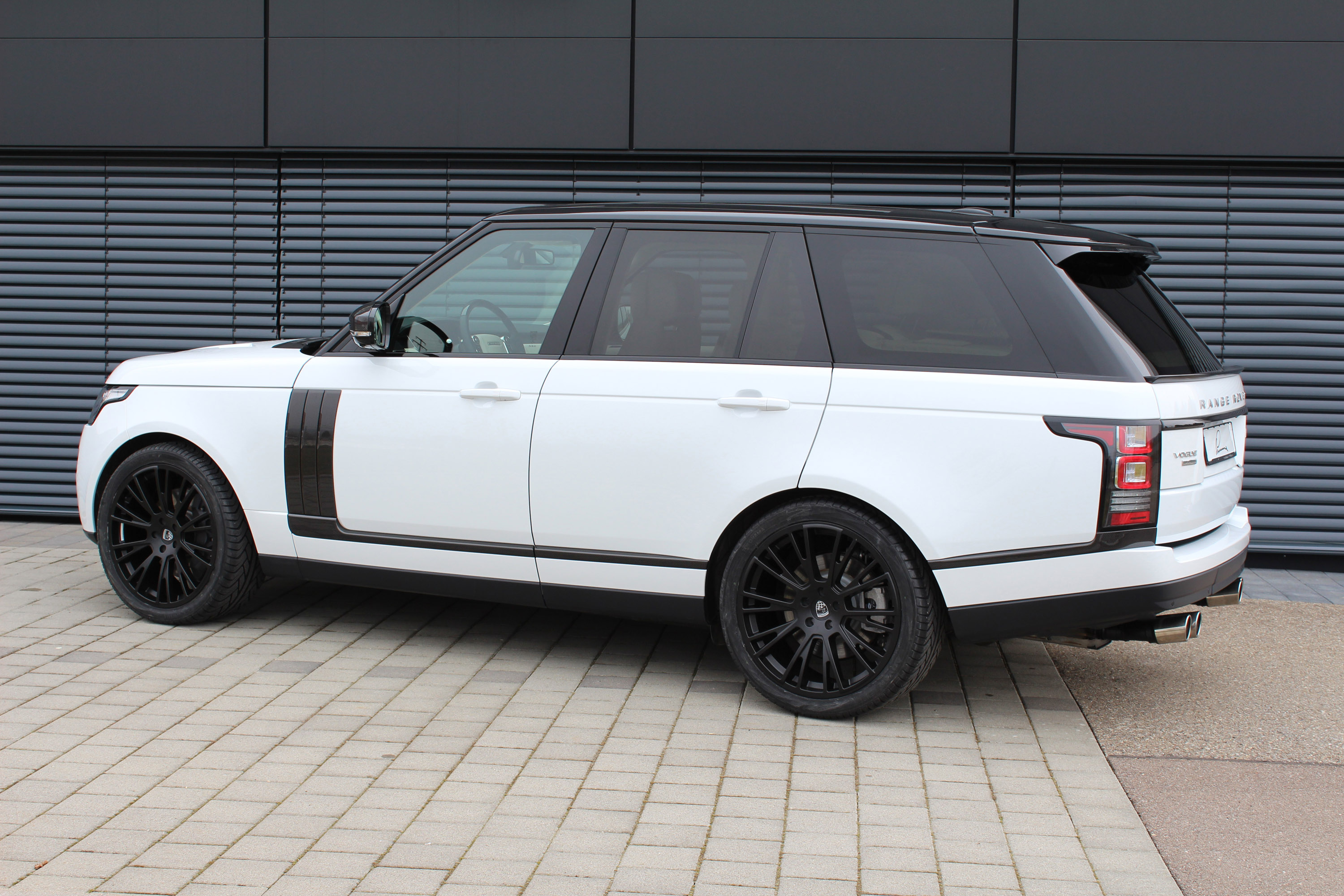 Lumma Range Rover CLR R photo #4