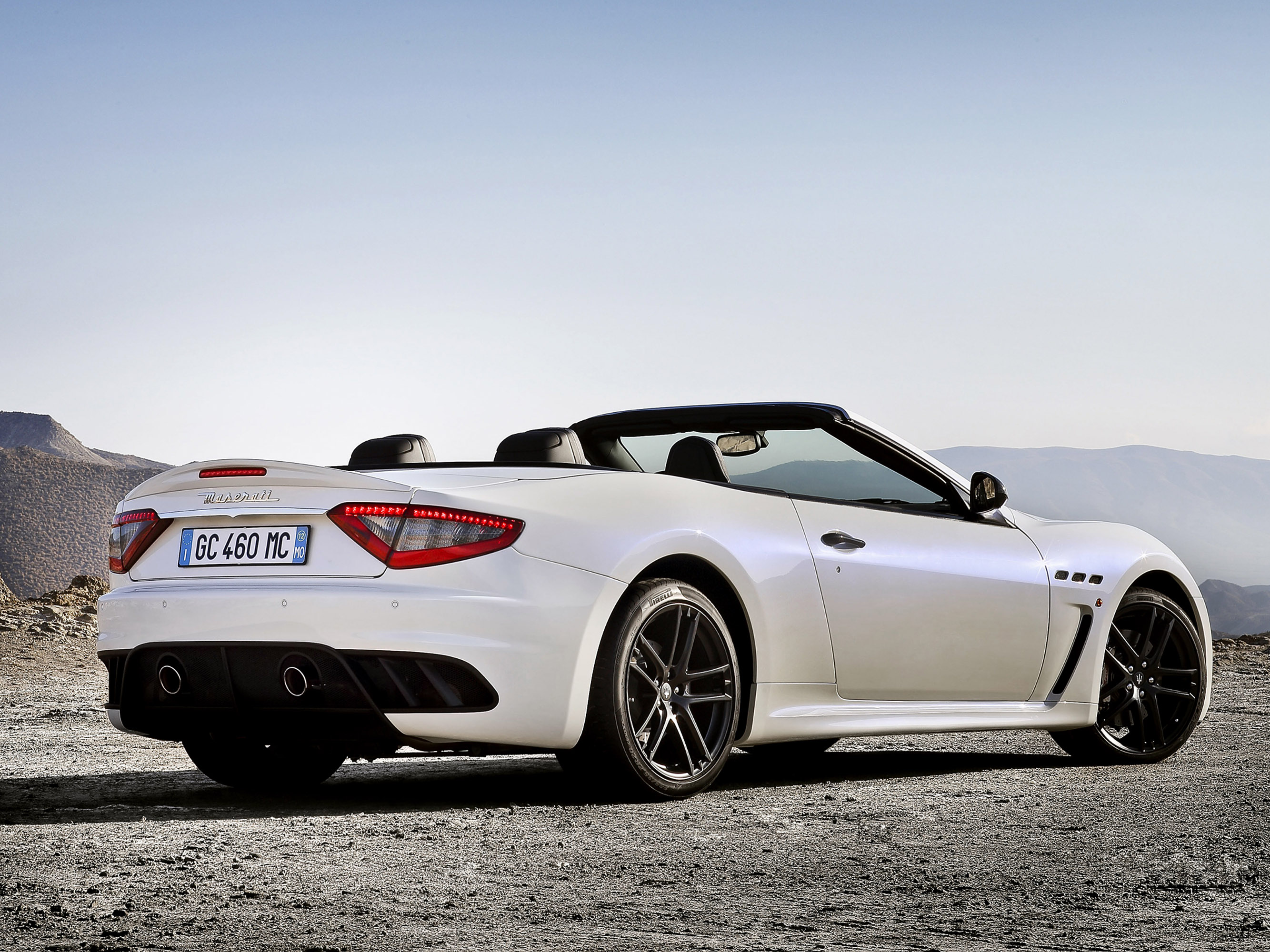 Maserati GranCabrio MC photo #3