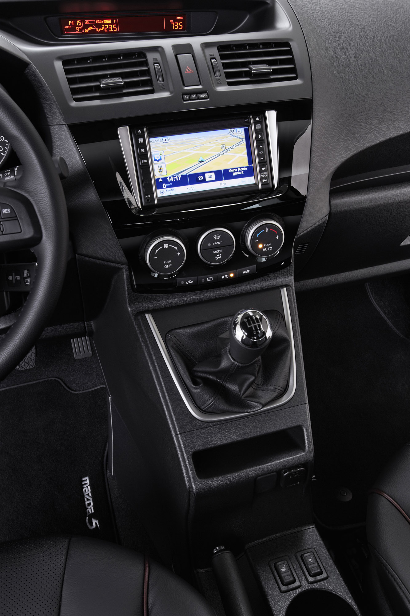 Mazda 5 photo #16
