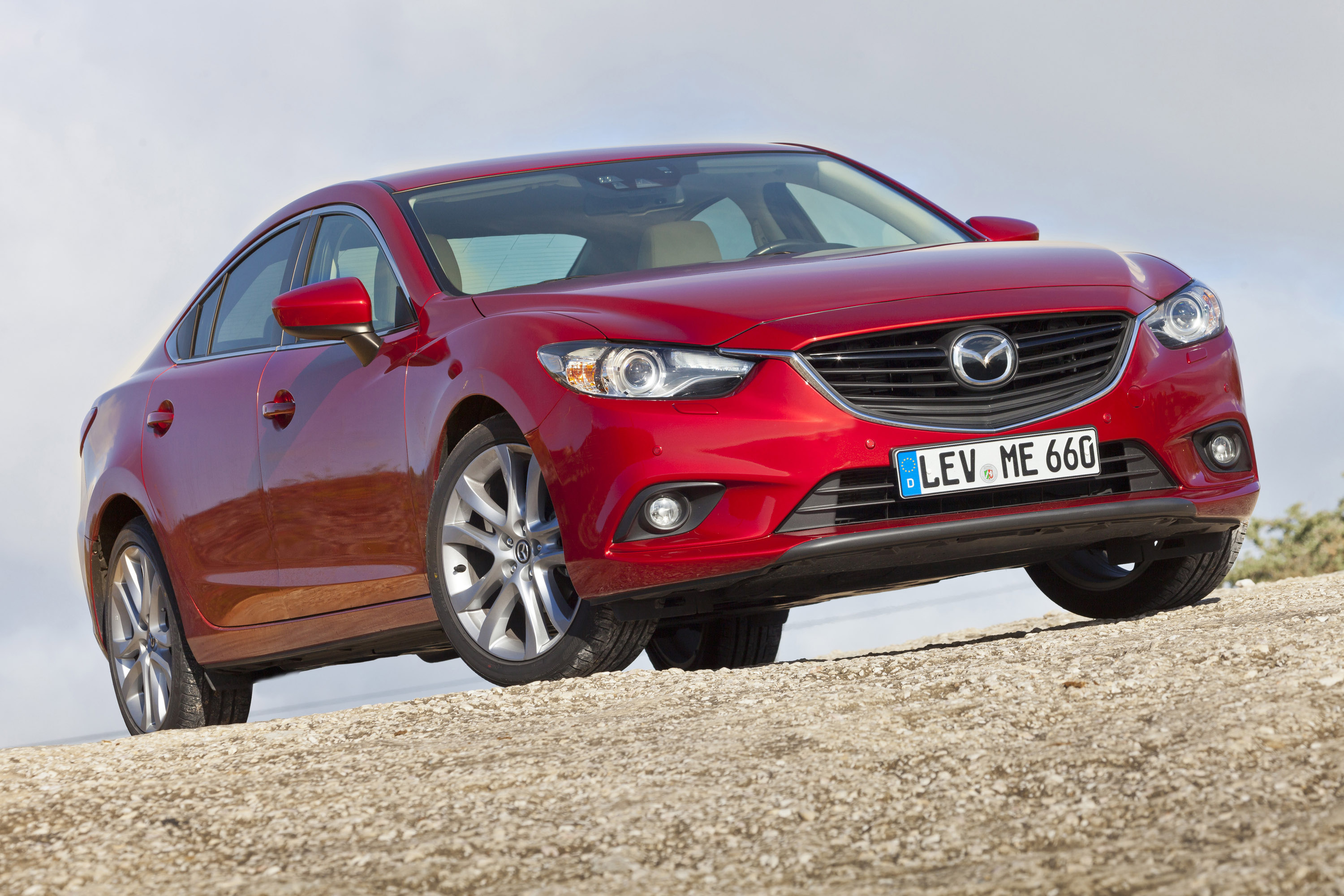 2013 Mazda 6 Sedan HD Pictures