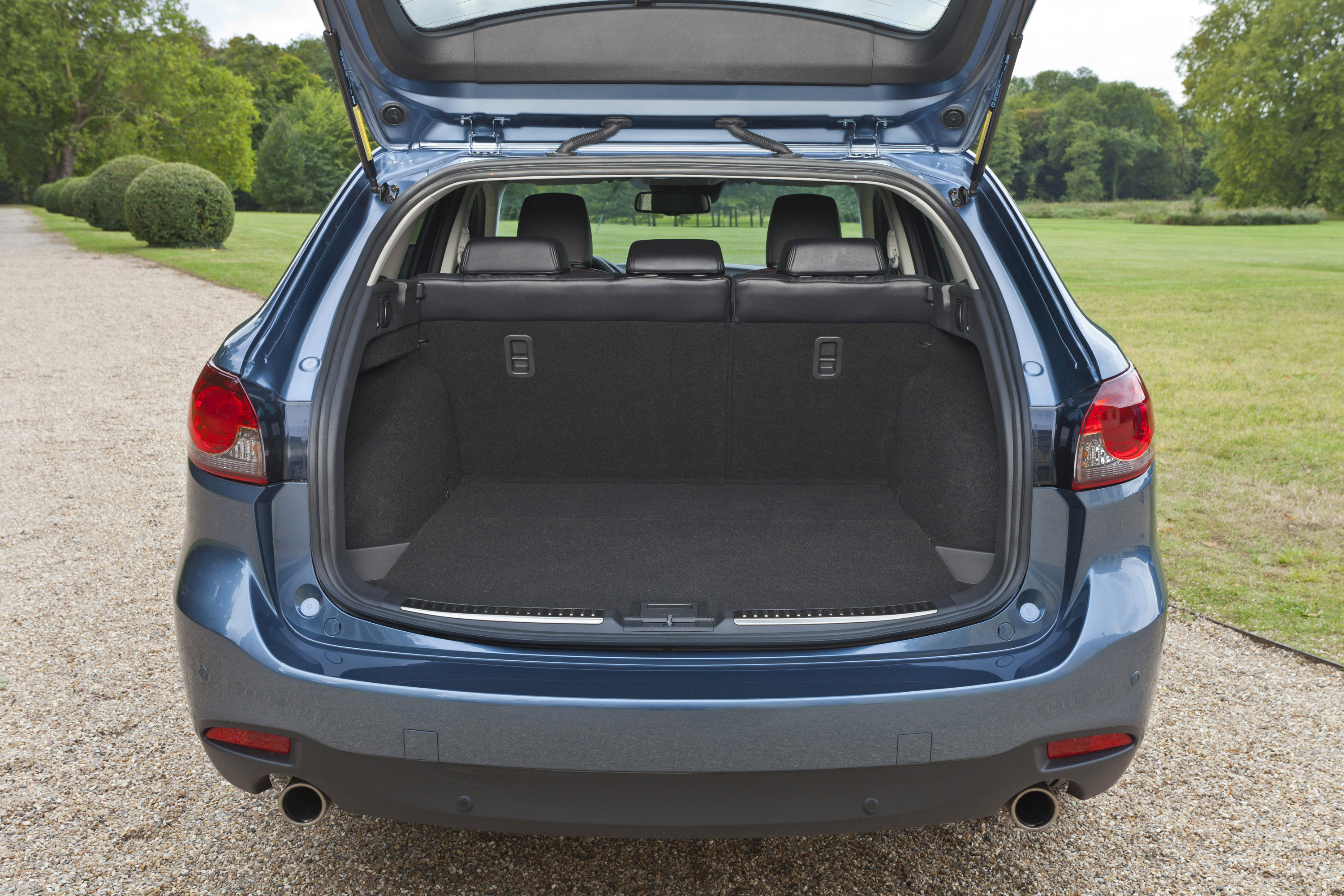 Mazda 6 Wagon photo #60