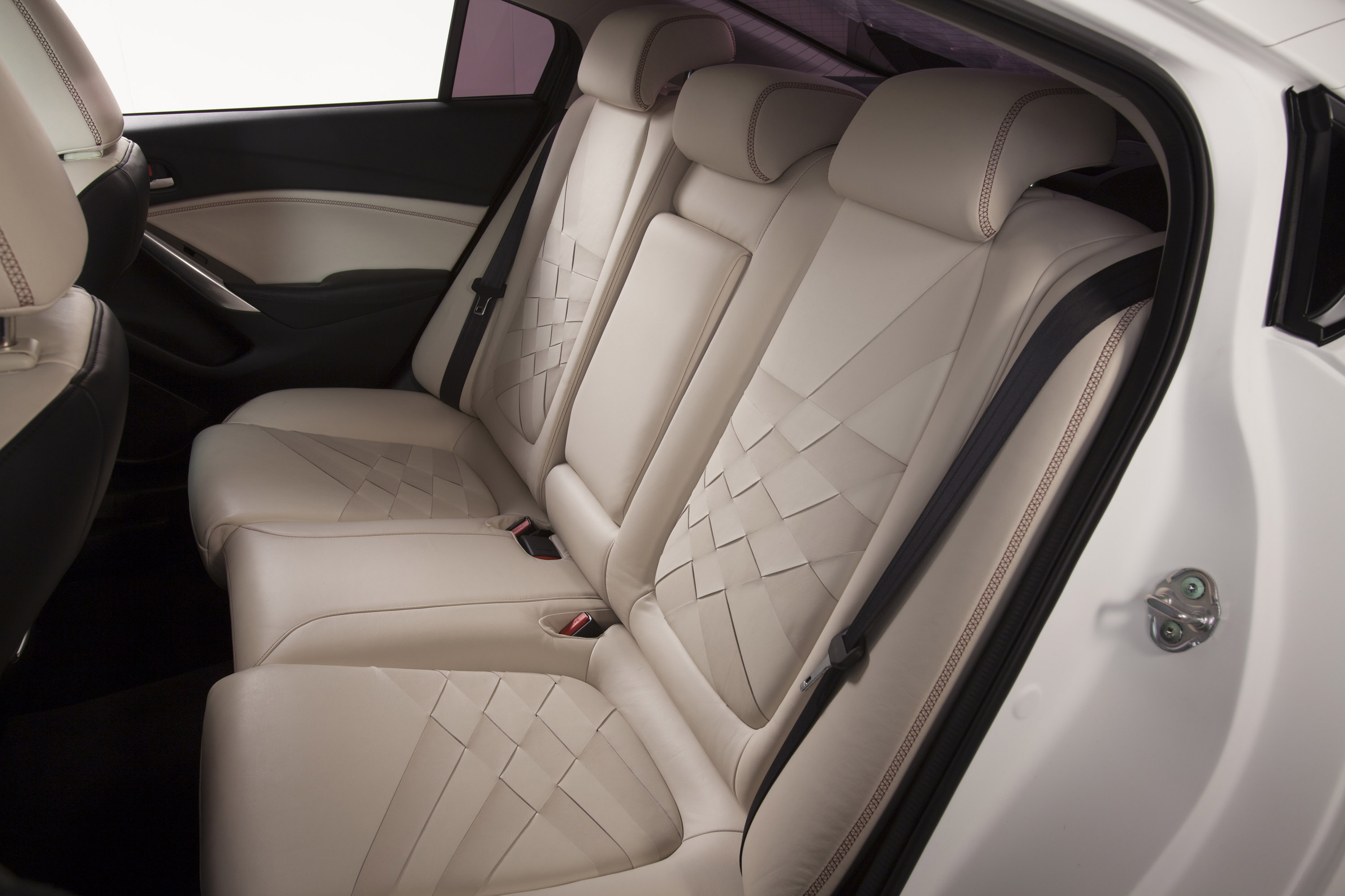 Mazda Ceramic 6 Concept photo #12