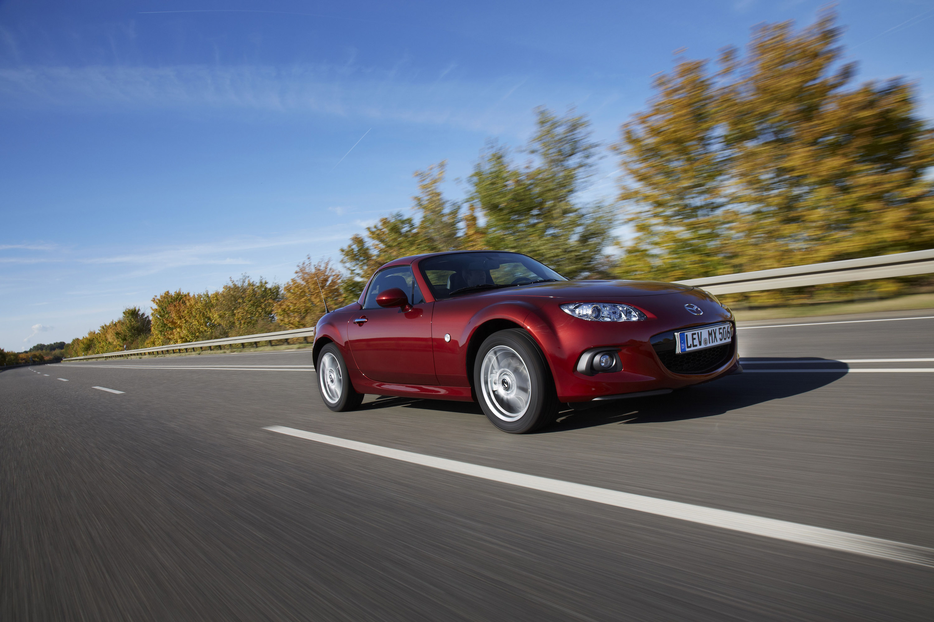 Mazda MX-5 Roadster Coupe photo #3