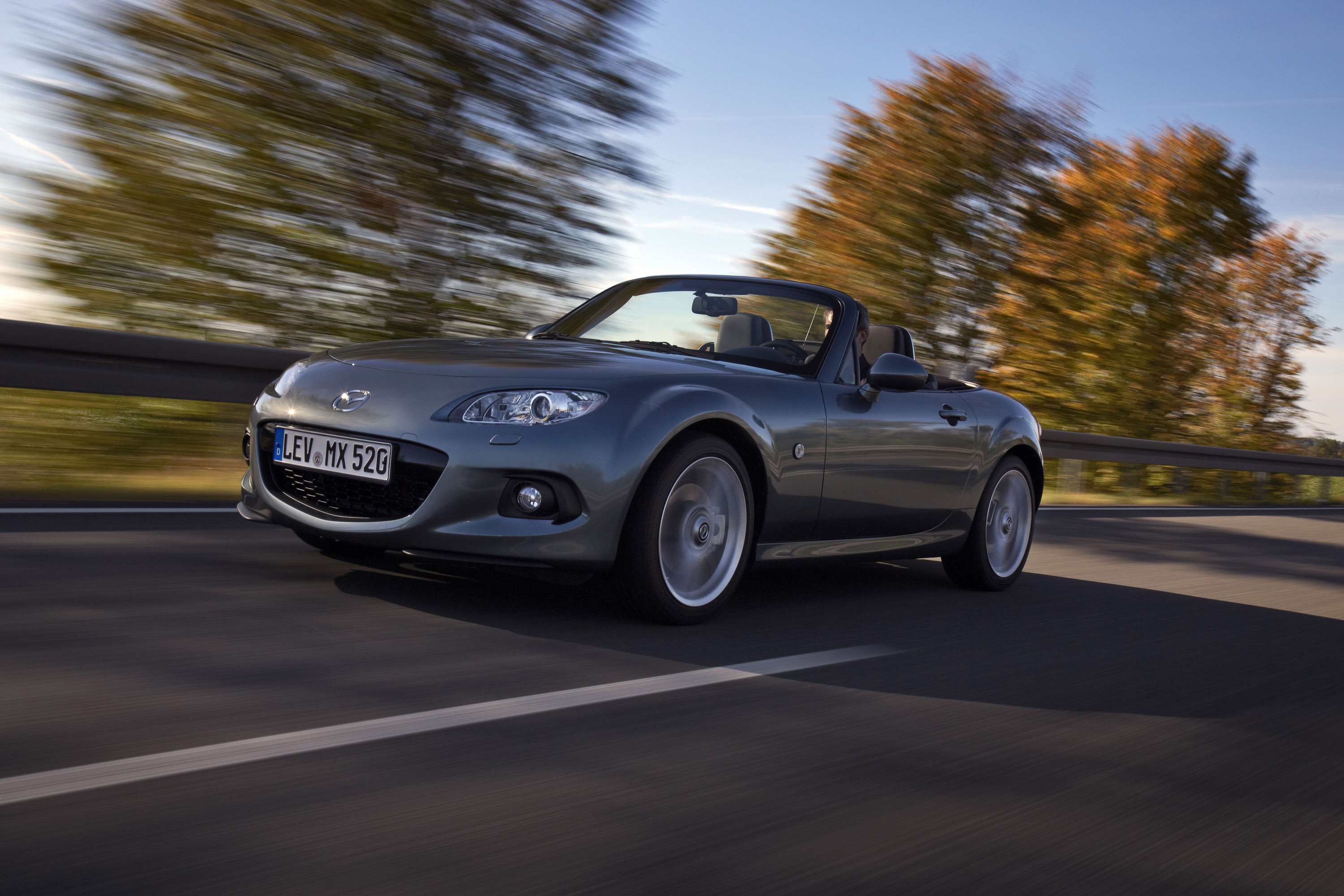 Mazda MX-5 photo #8