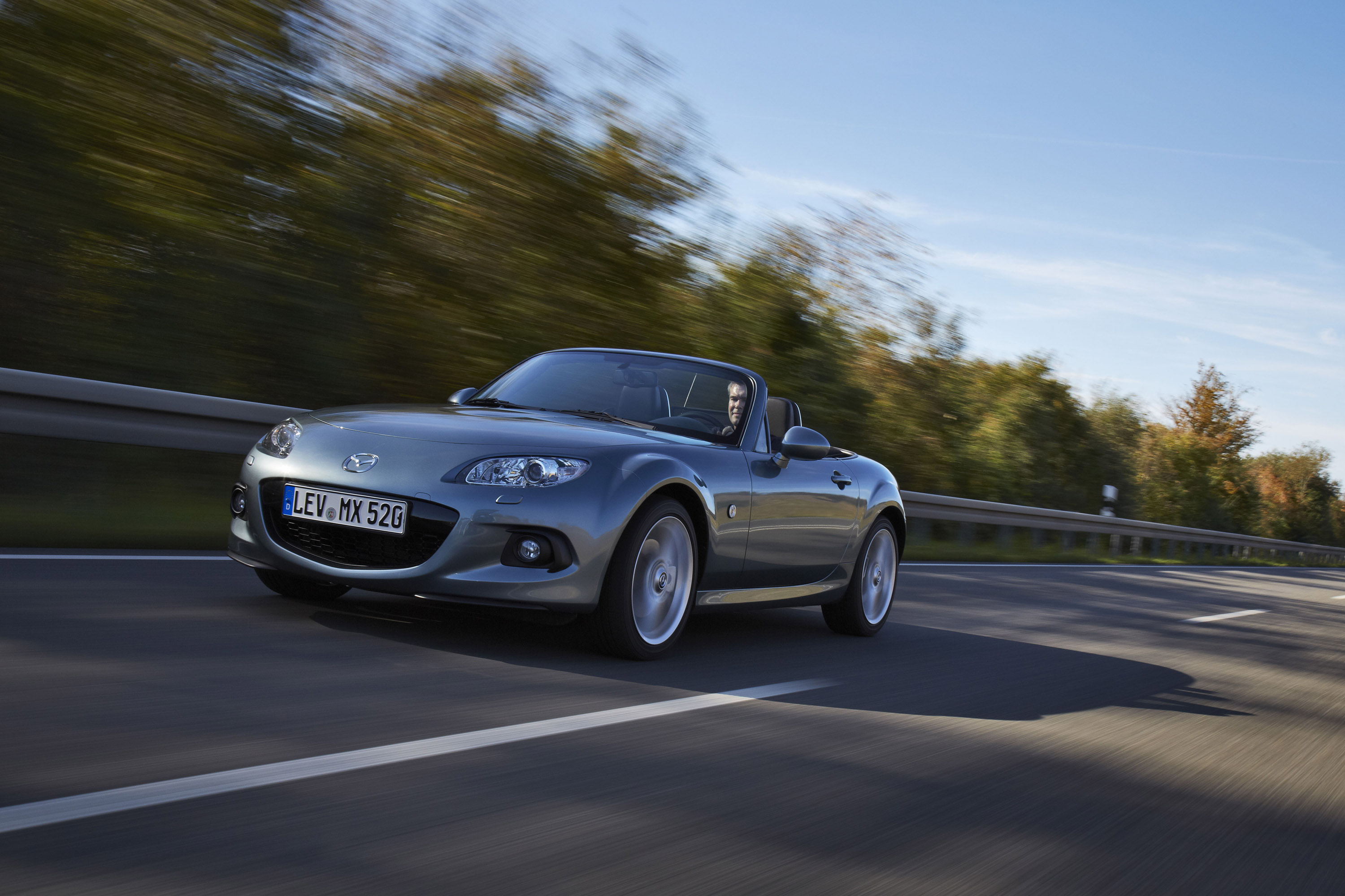 Mazda MX-5 photo #9