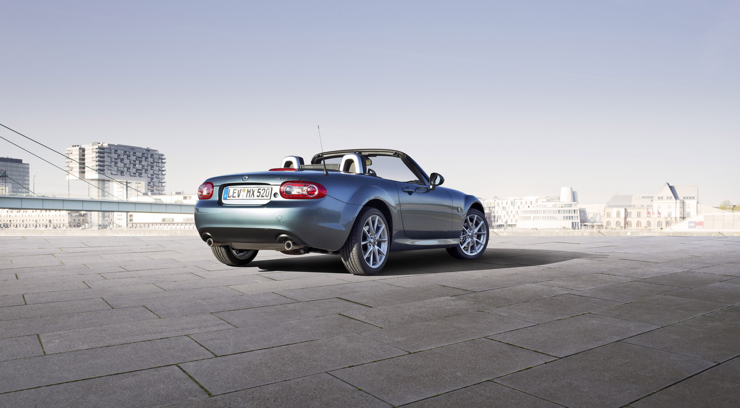 Mazda MX-5 photo #27