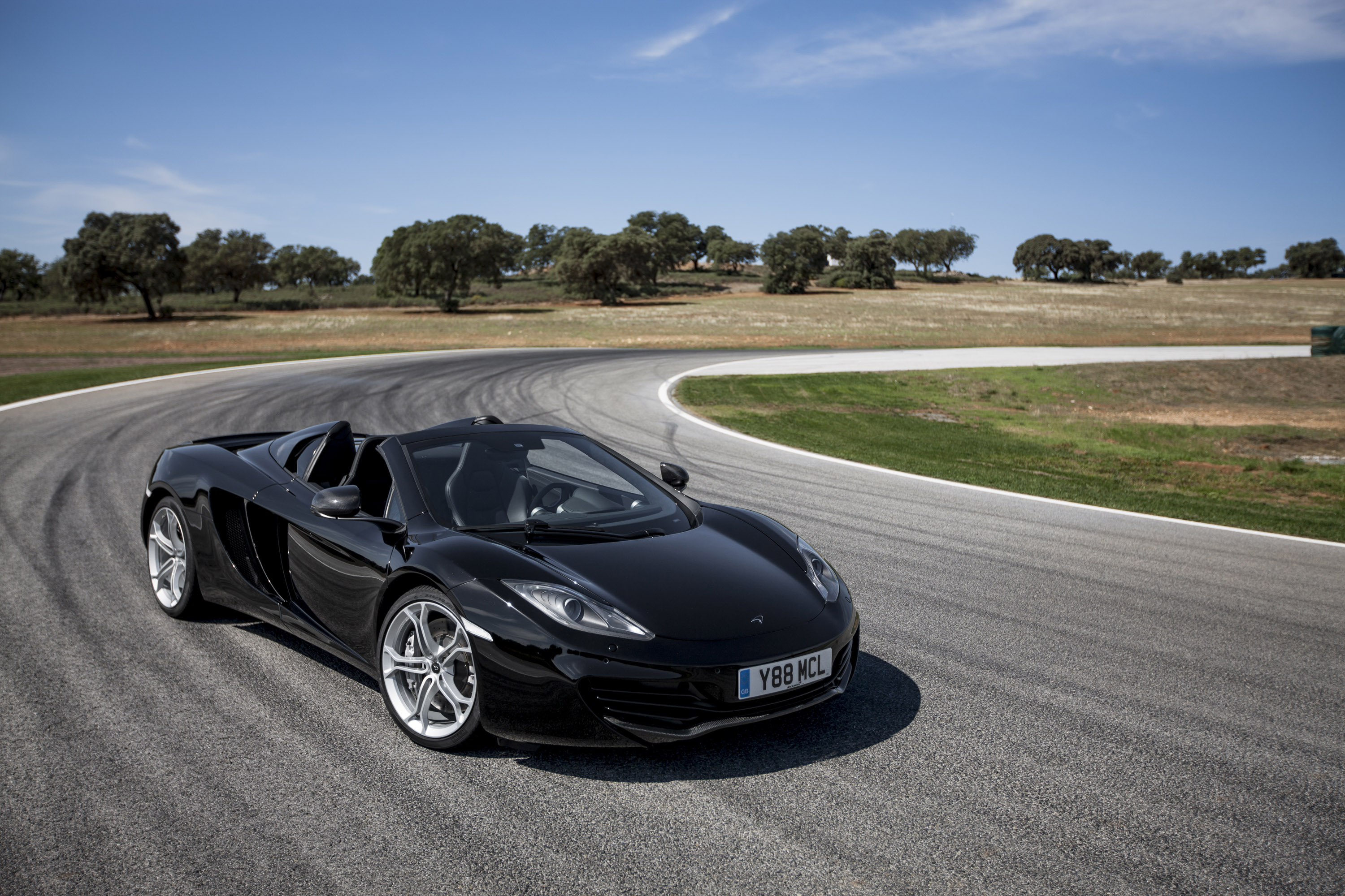 McLaren 12C Spider photo #30