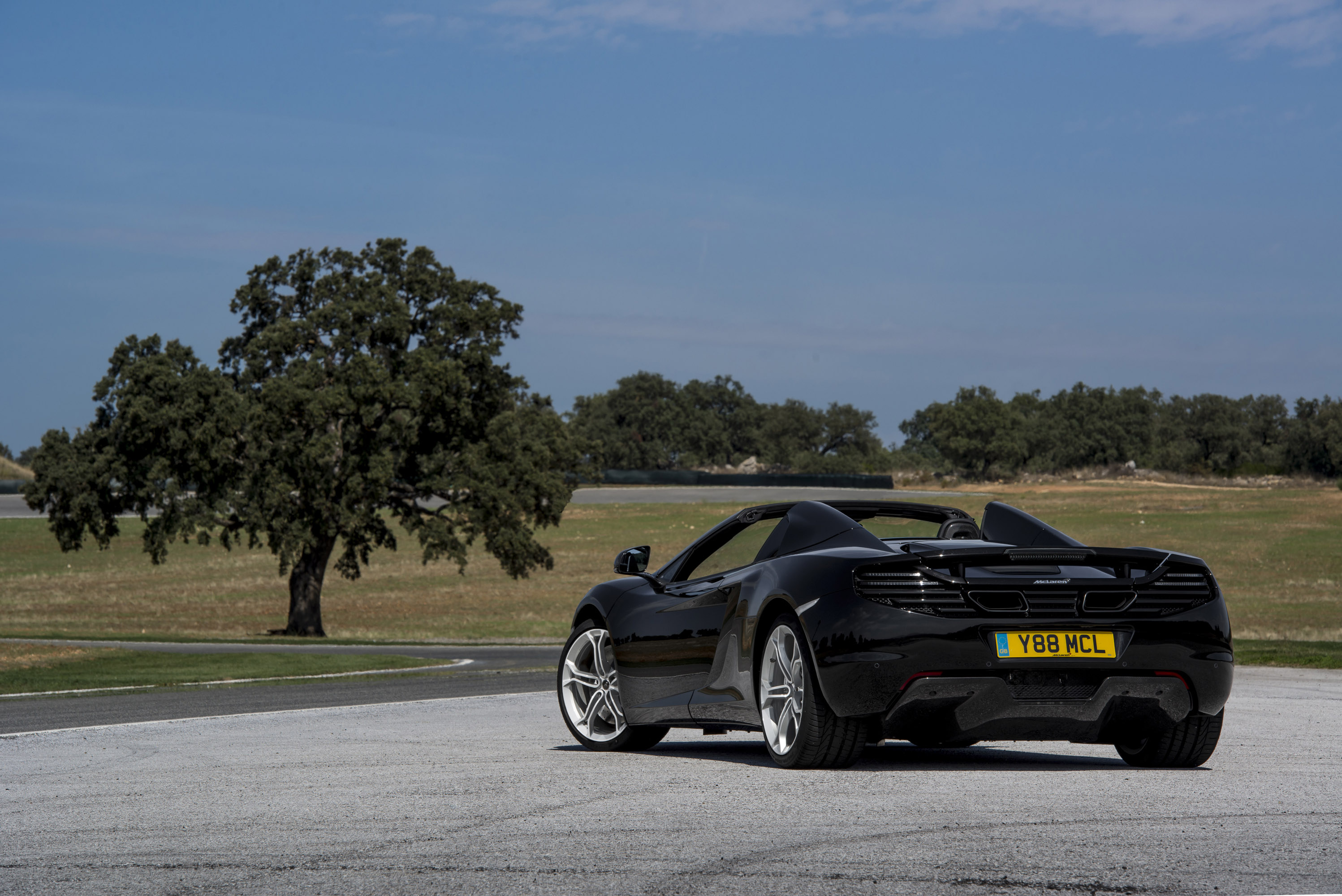 McLaren 12C Spider photo #92