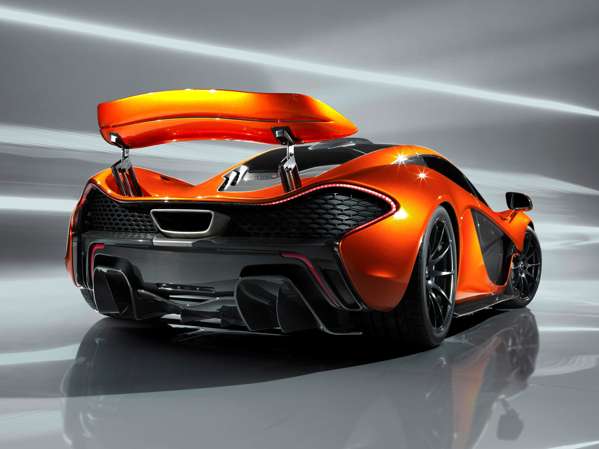 McLaren P1 photo #22