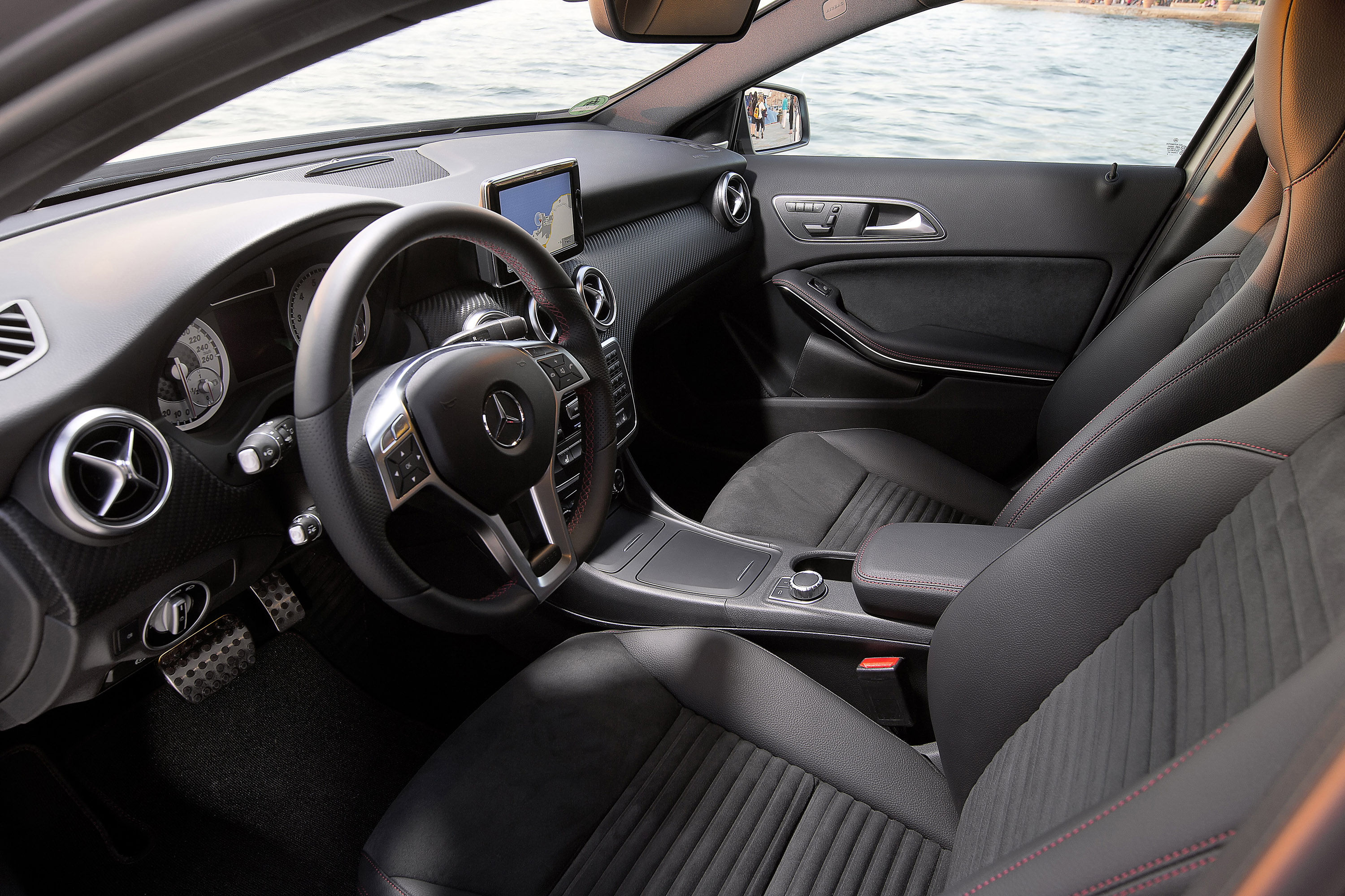 Mercedes A-Class photo #61
