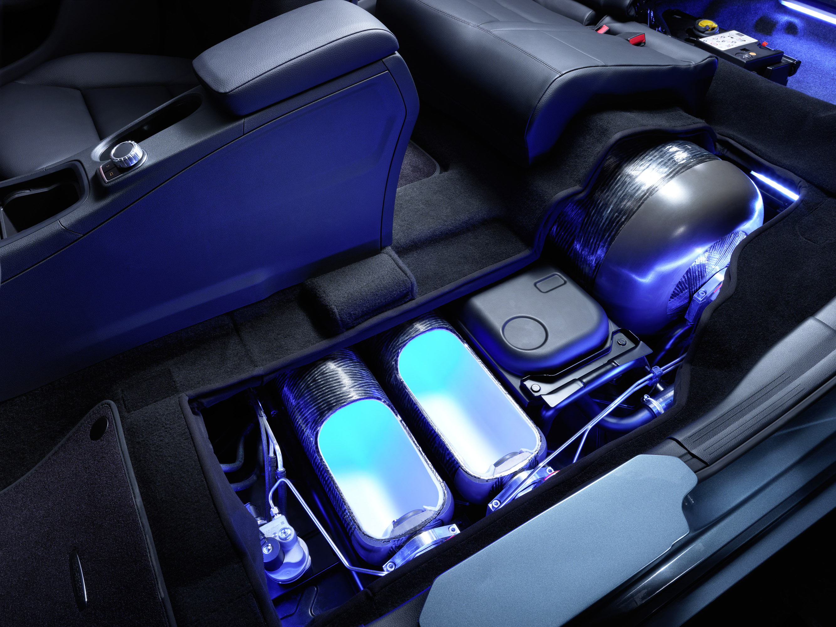 Mercedes-Benz B200 Natural Gas Drive photo #19