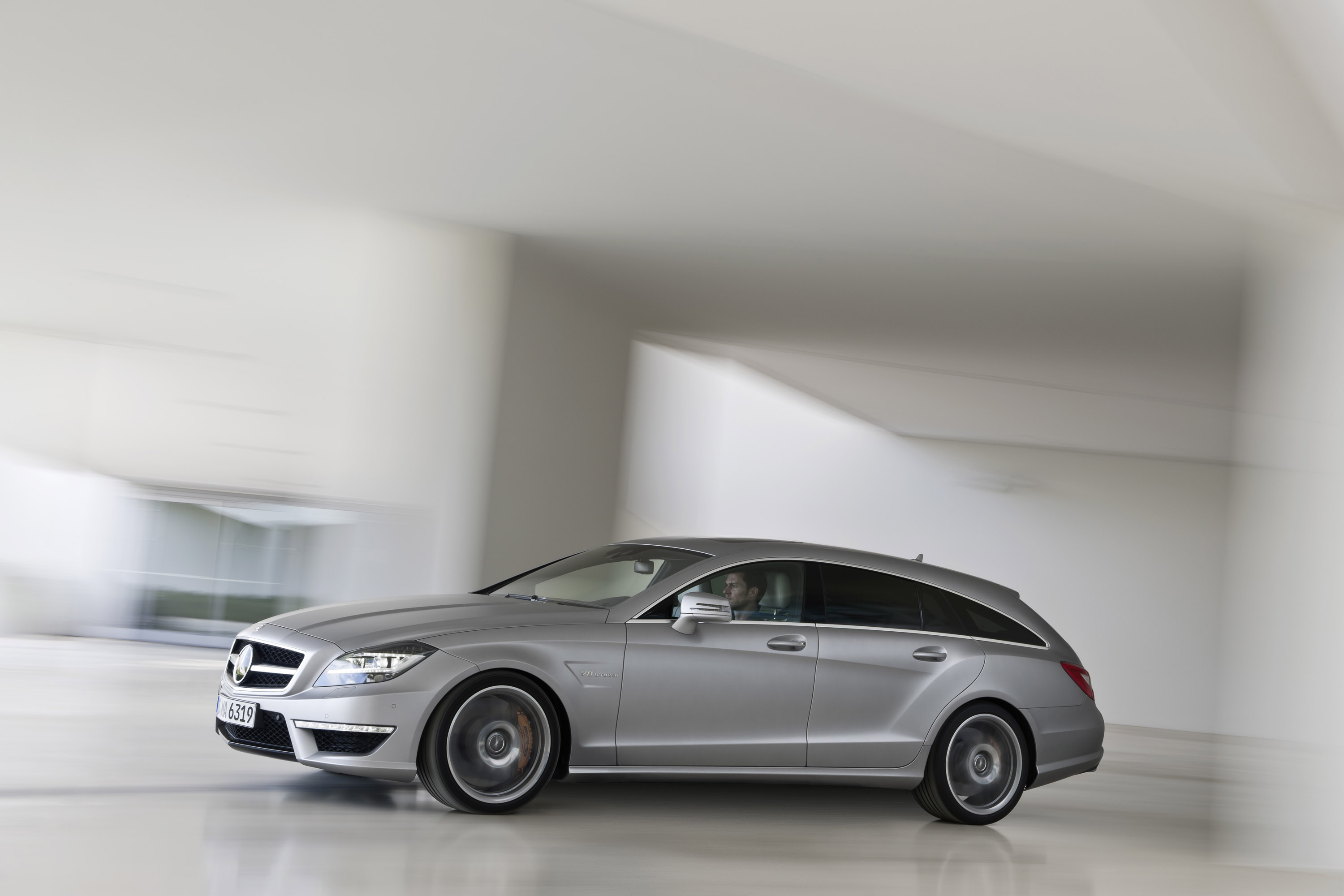 Mercedes CLS 63 AMG универсал