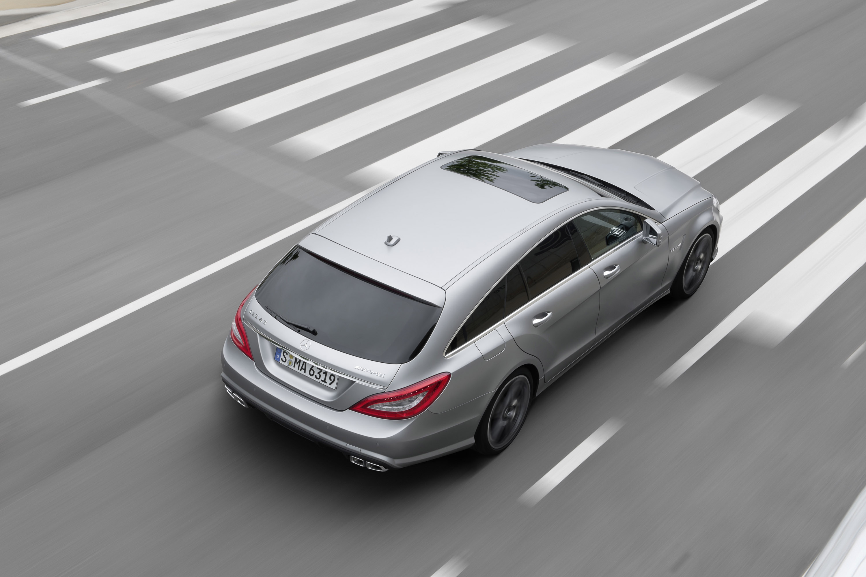 Mercedes-Benz CLS 63 AMG Shooting Brake photo #24
