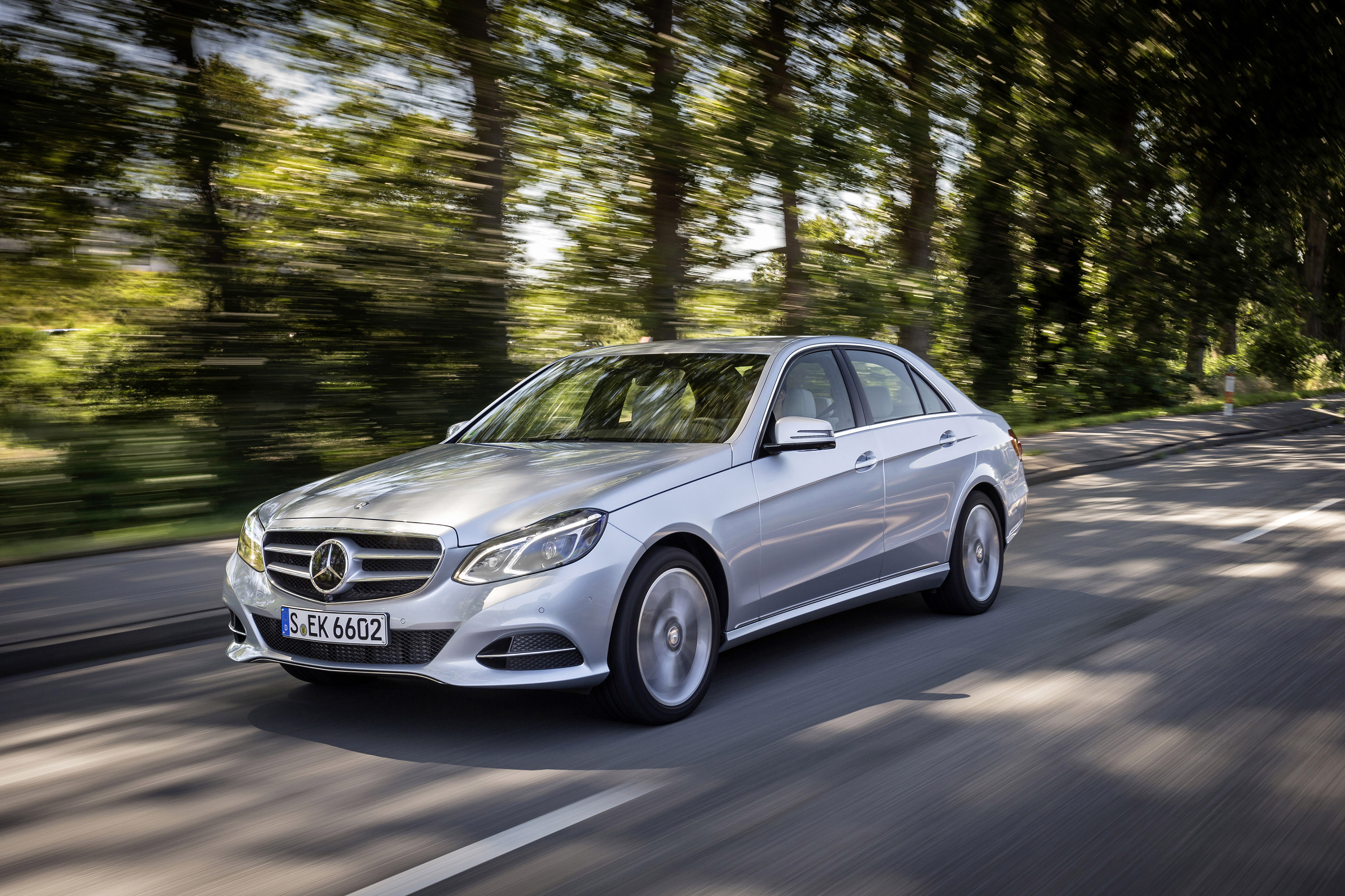 Mercedes-Benz E220 BlueTEC photo #1