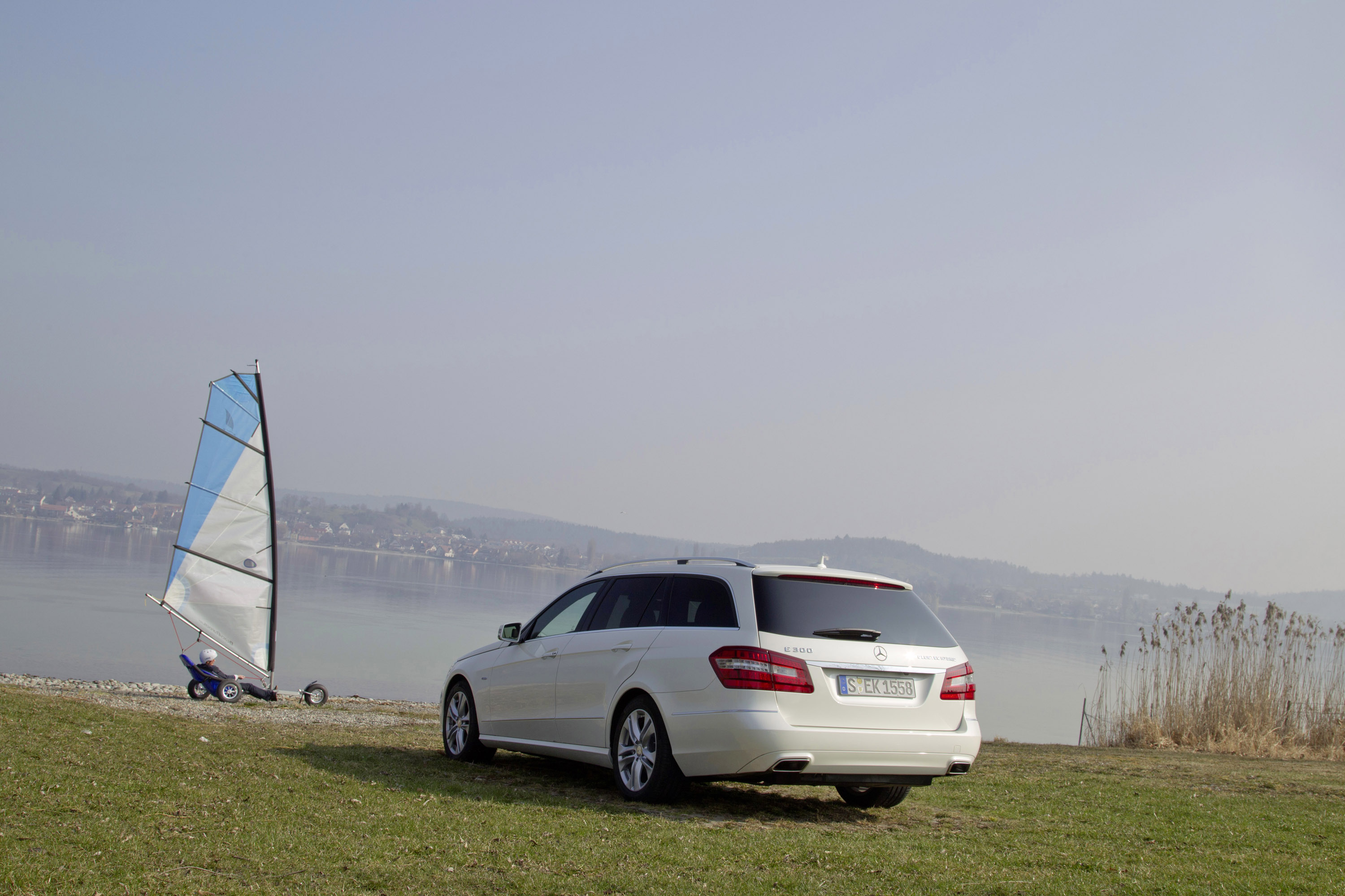 Mercedes-Benz E300 BlueTEC HYBRID photo #22