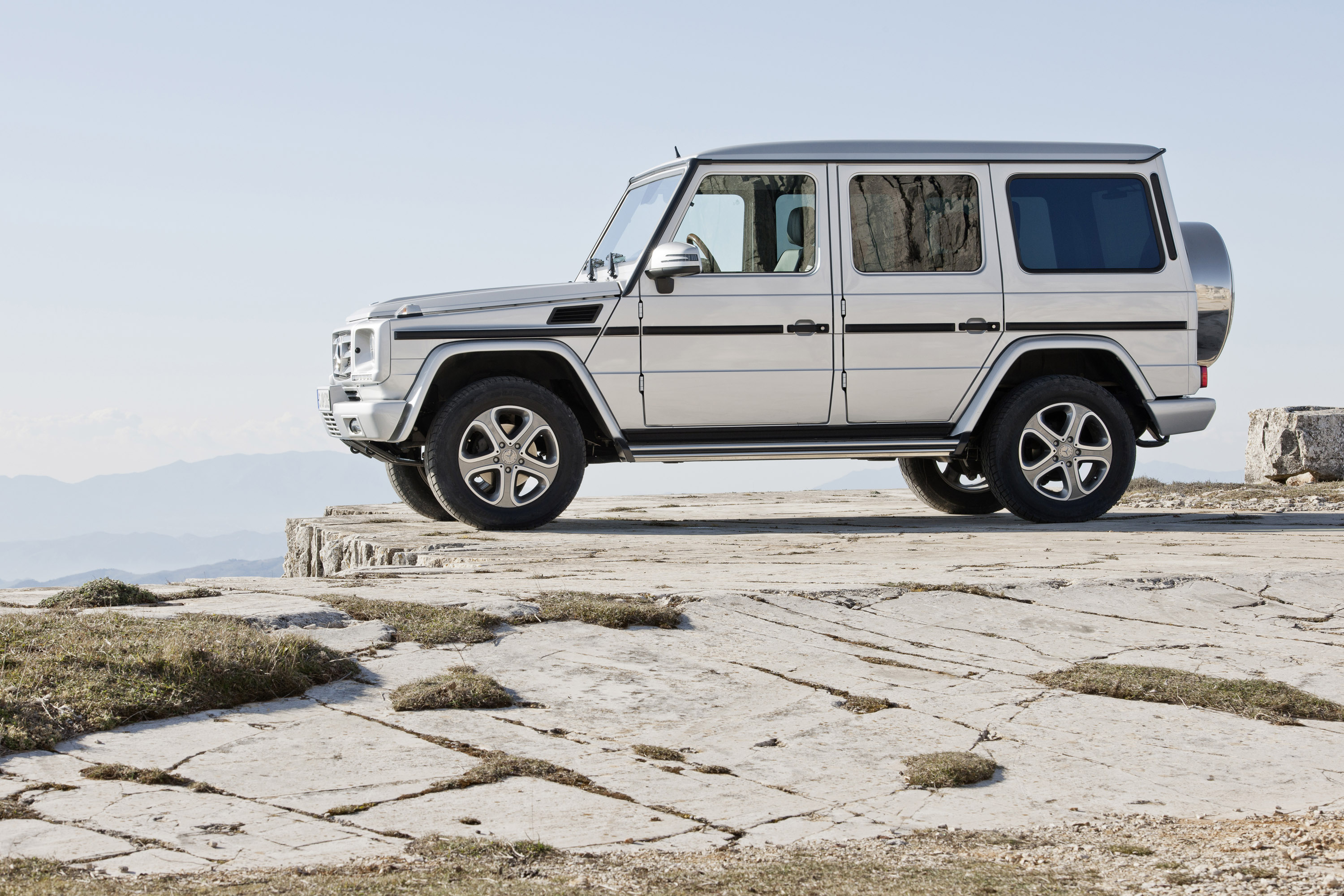 Mercedes-Benz G-Class photo #15