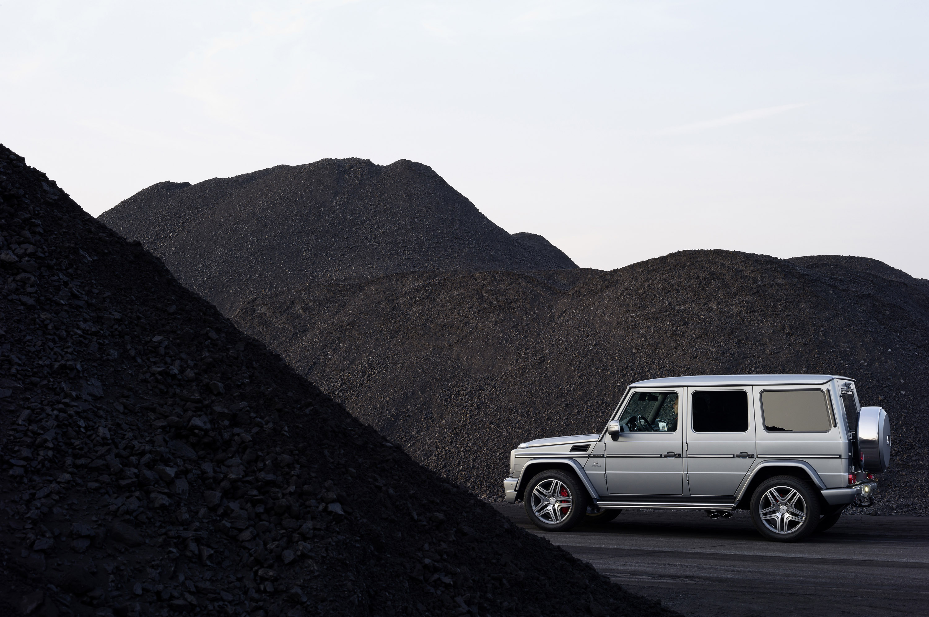 Mercedes-Benz G-Class photo #30