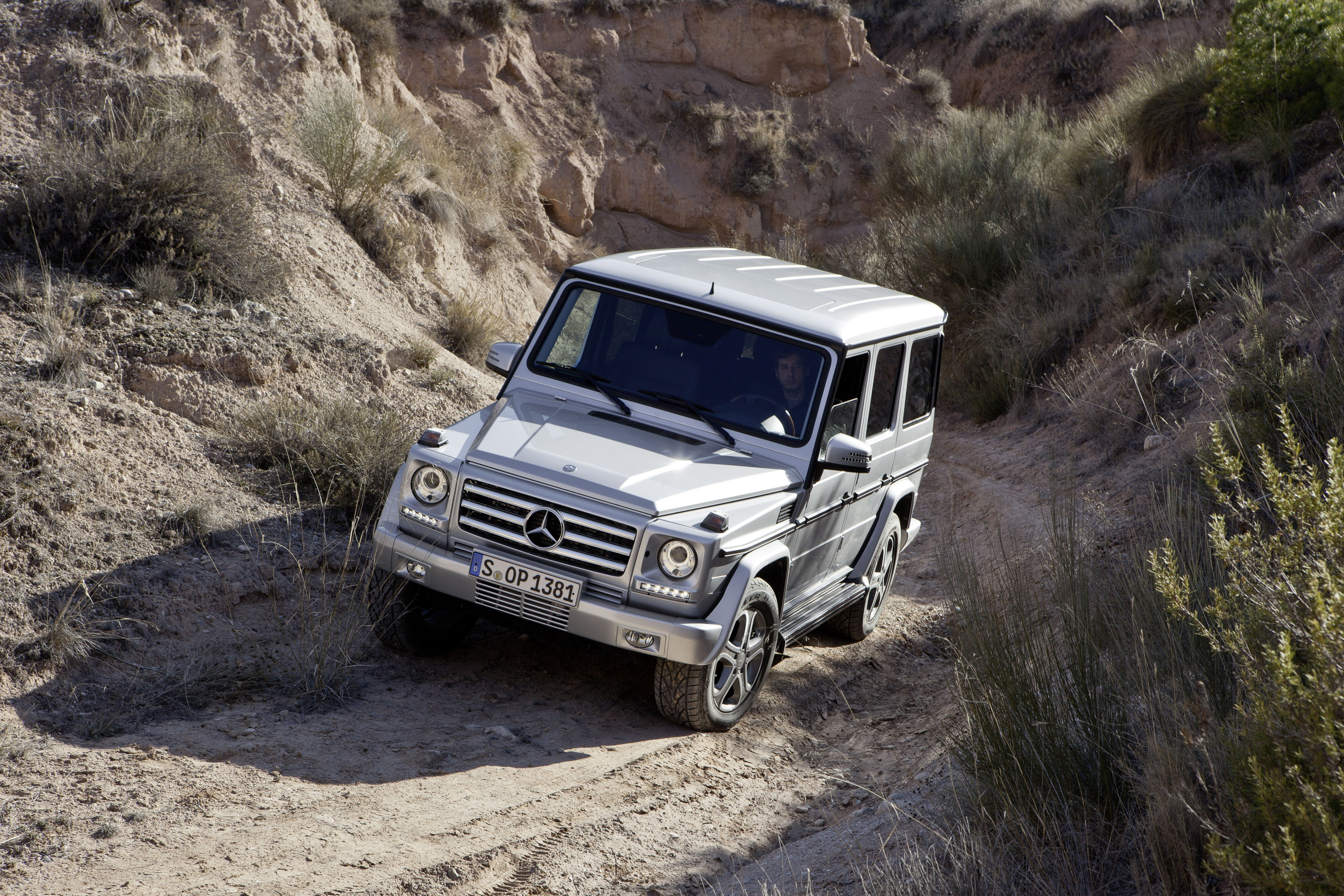 Mercedes-Benz G-Class photo #39
