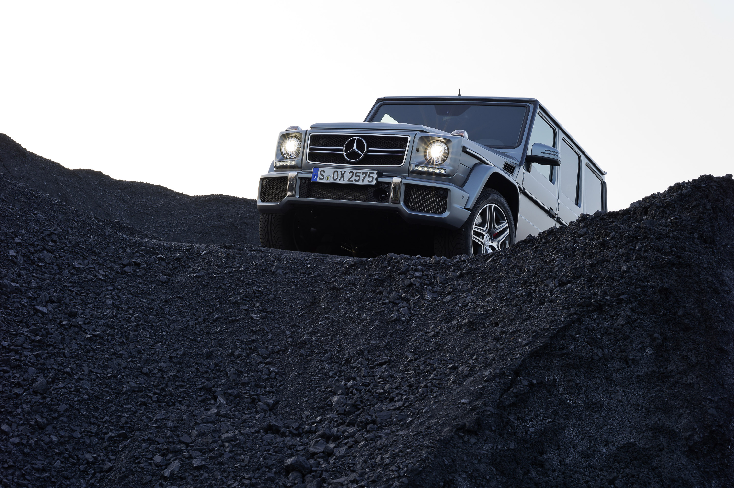 Mercedes-Benz G-Class photo #54