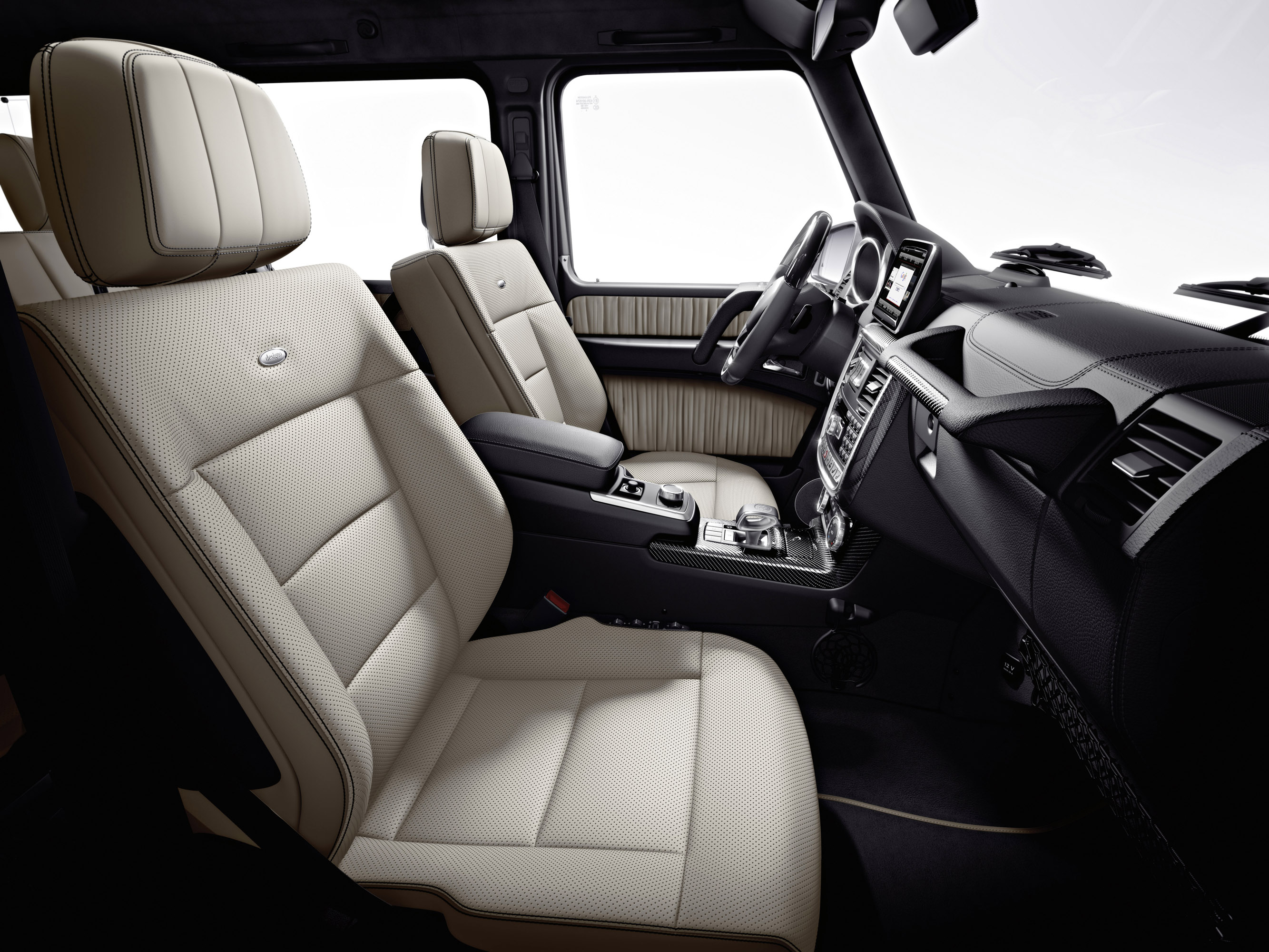 Mercedes-Benz G-Class photo #74