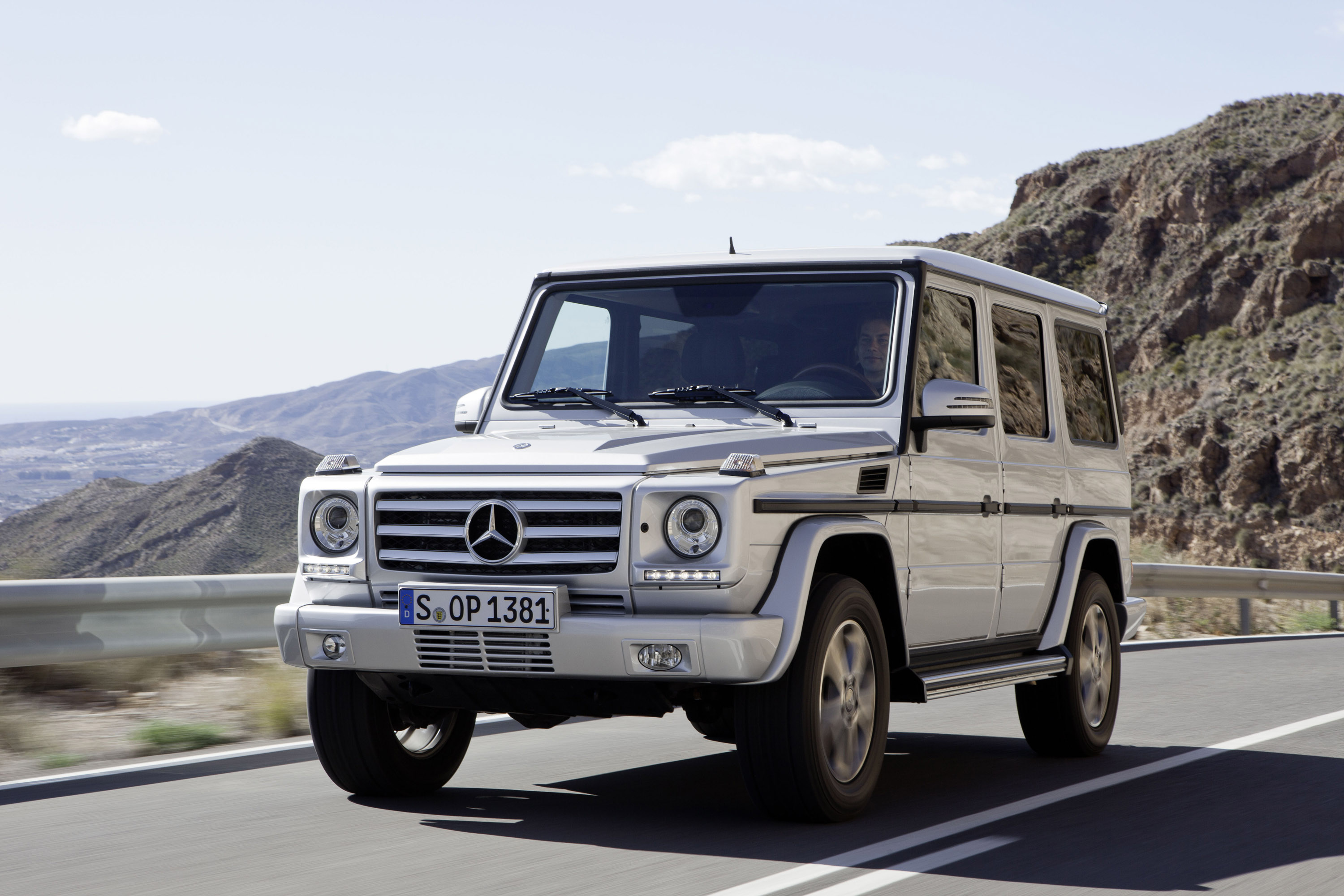 Mercedes-Benz G350 BlueTEC photo #2