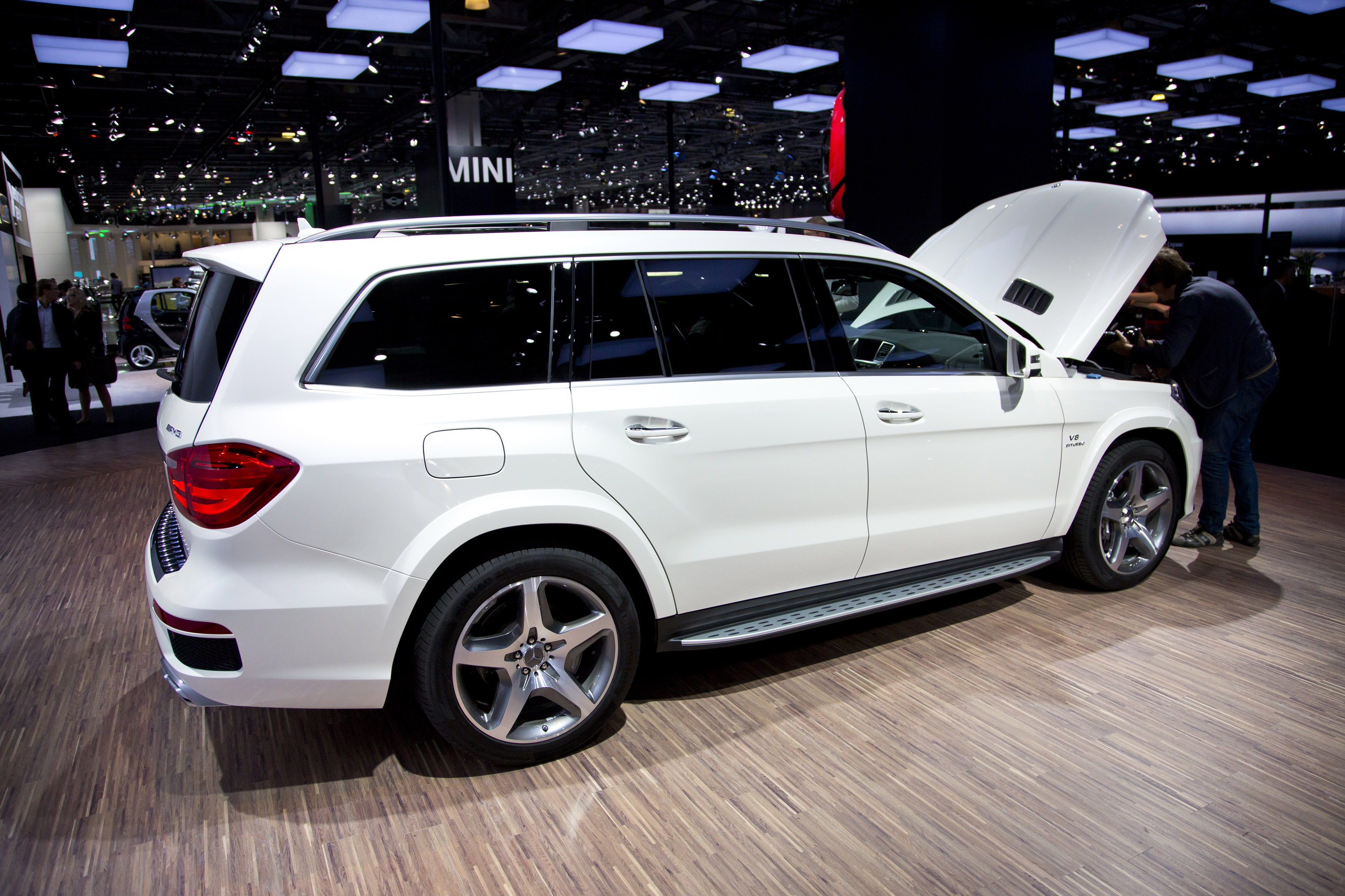 Mercedes-Benz GL63 AMG photo #25