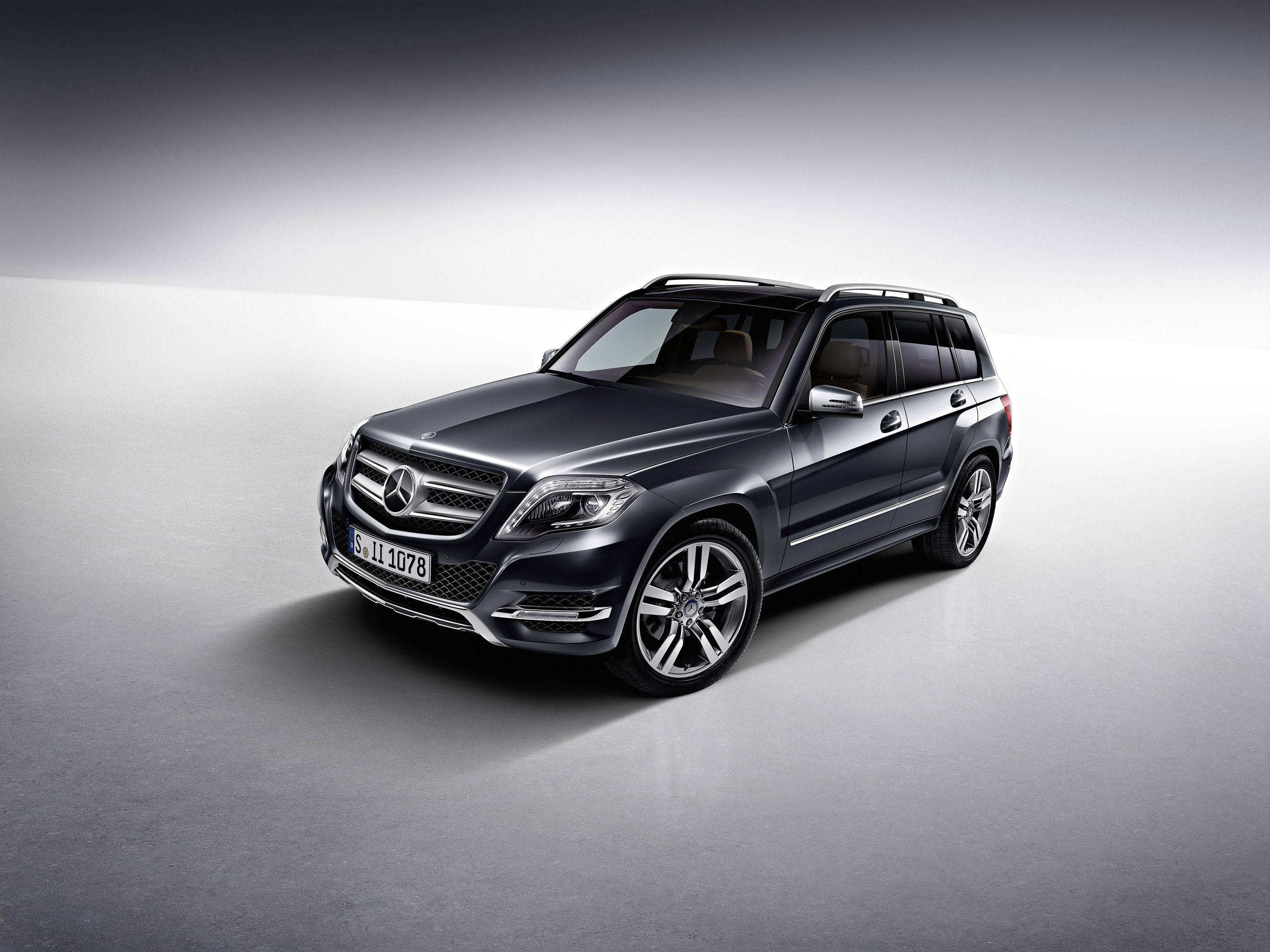 Mercedes-Benz GLK-Class photo #2