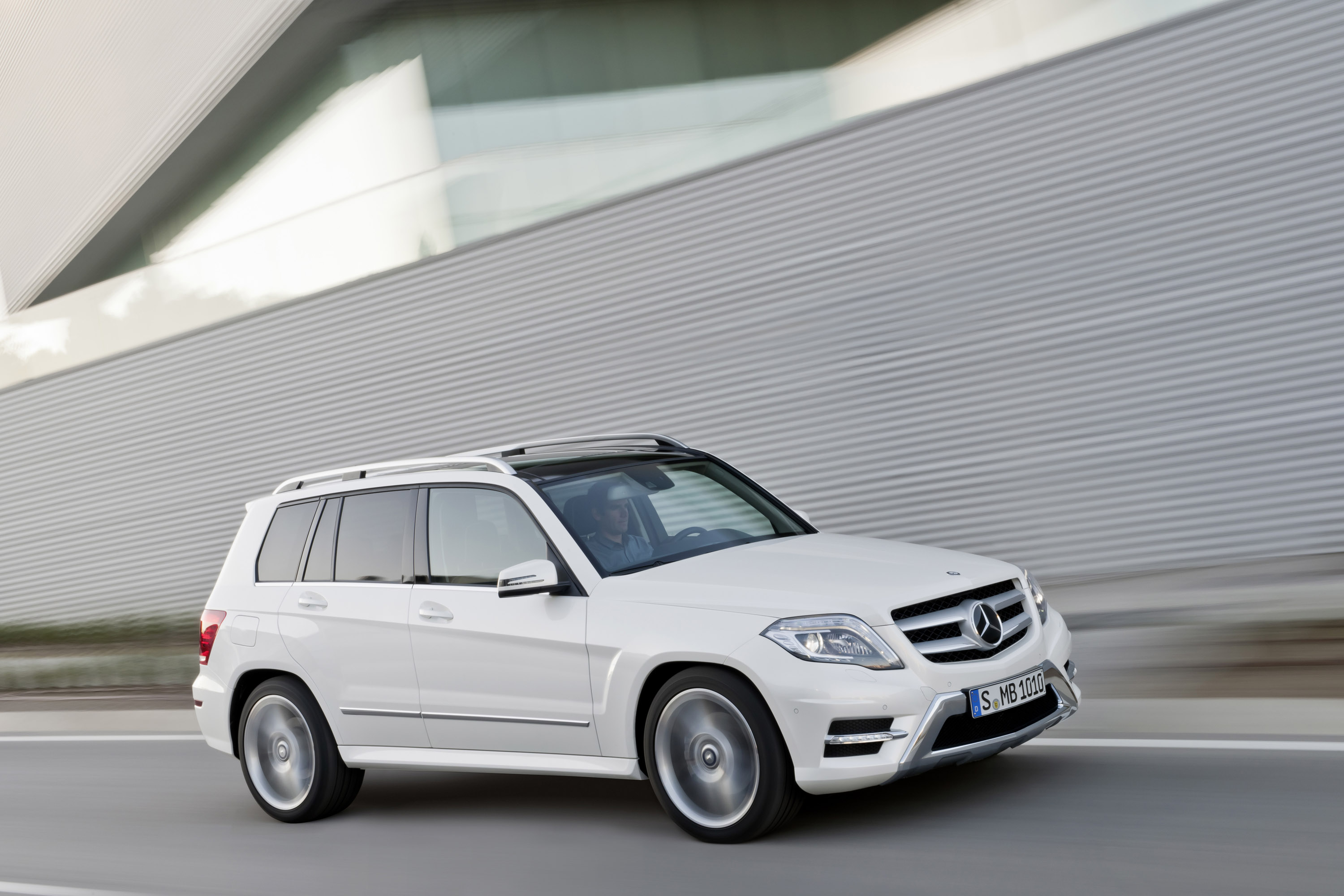Mercedes-Benz GLK-Class photo #18