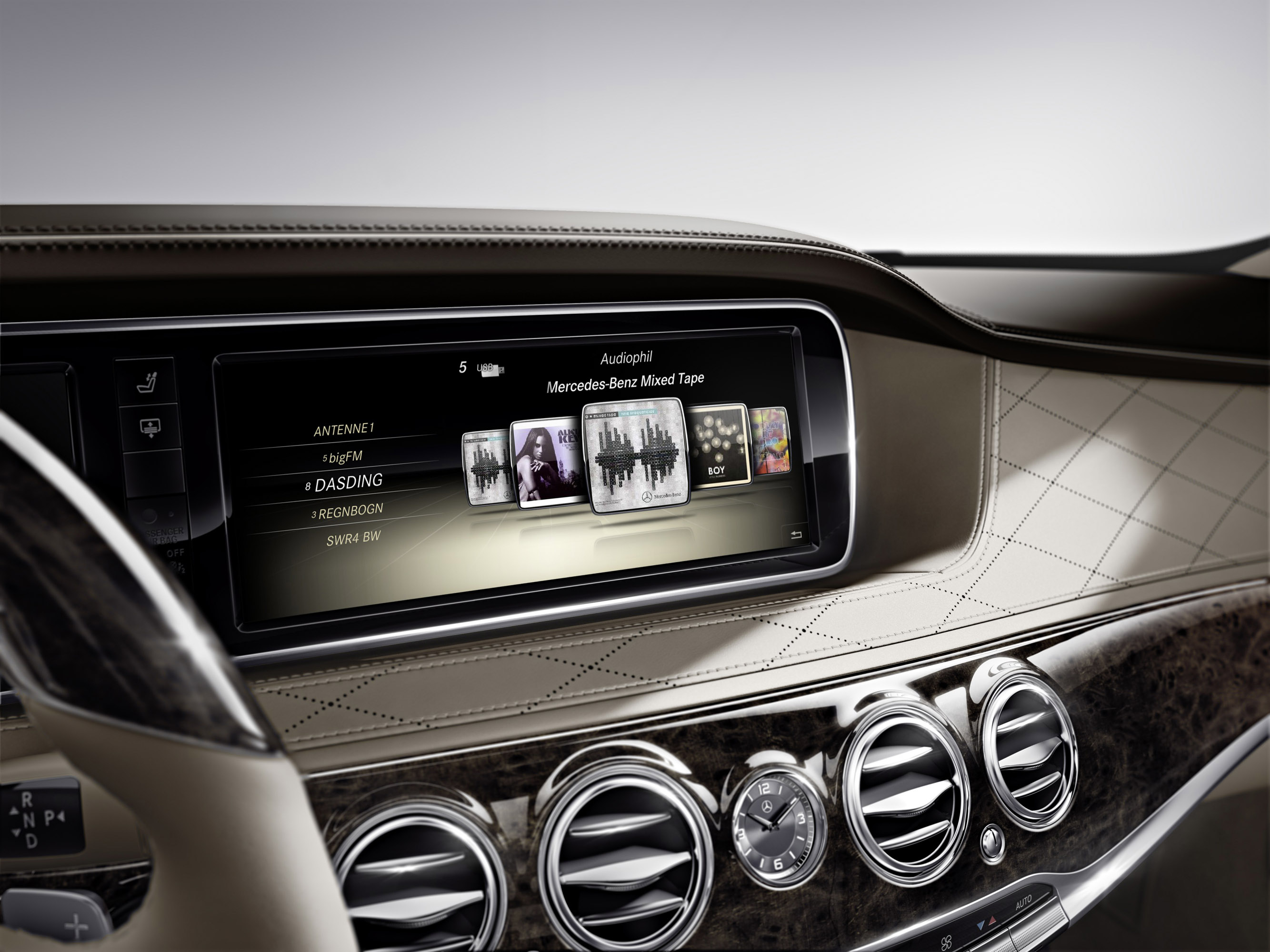 Mercedes-Benz S350 BlueTEC photo #23