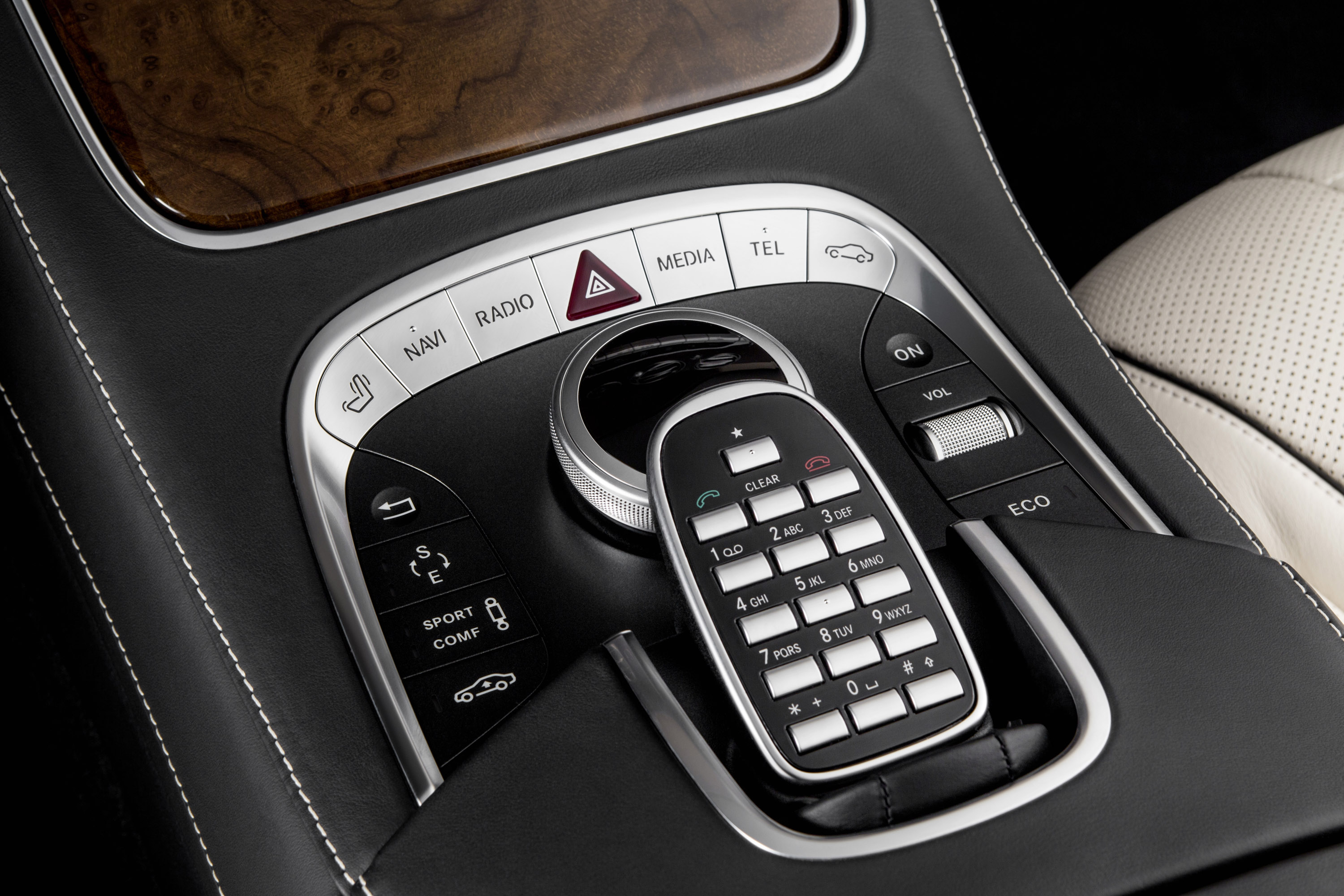 Mercedes-Benz S350 BlueTEC photo #27