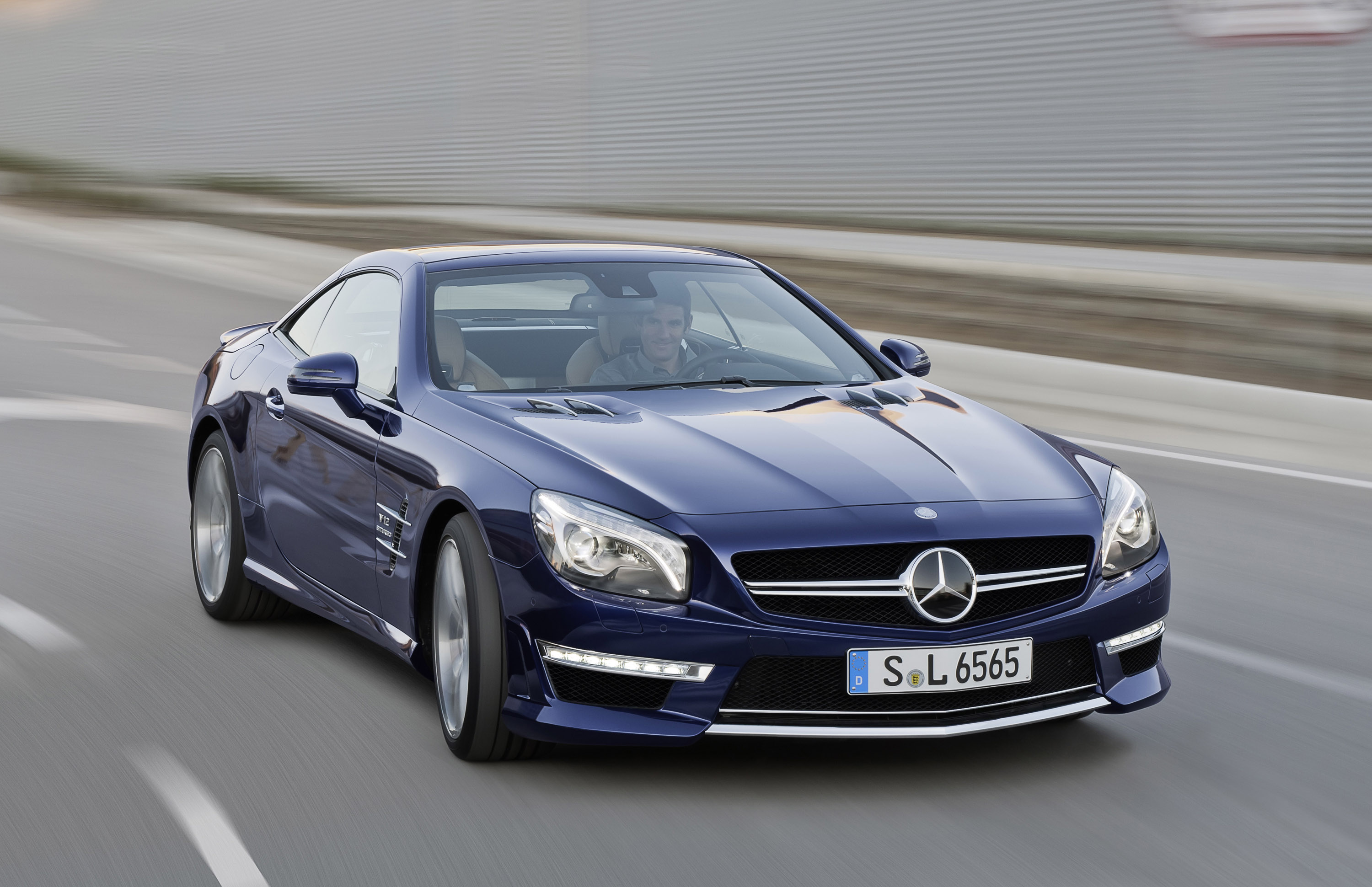 Mercedes-Benz SL 65 AMG photo #2