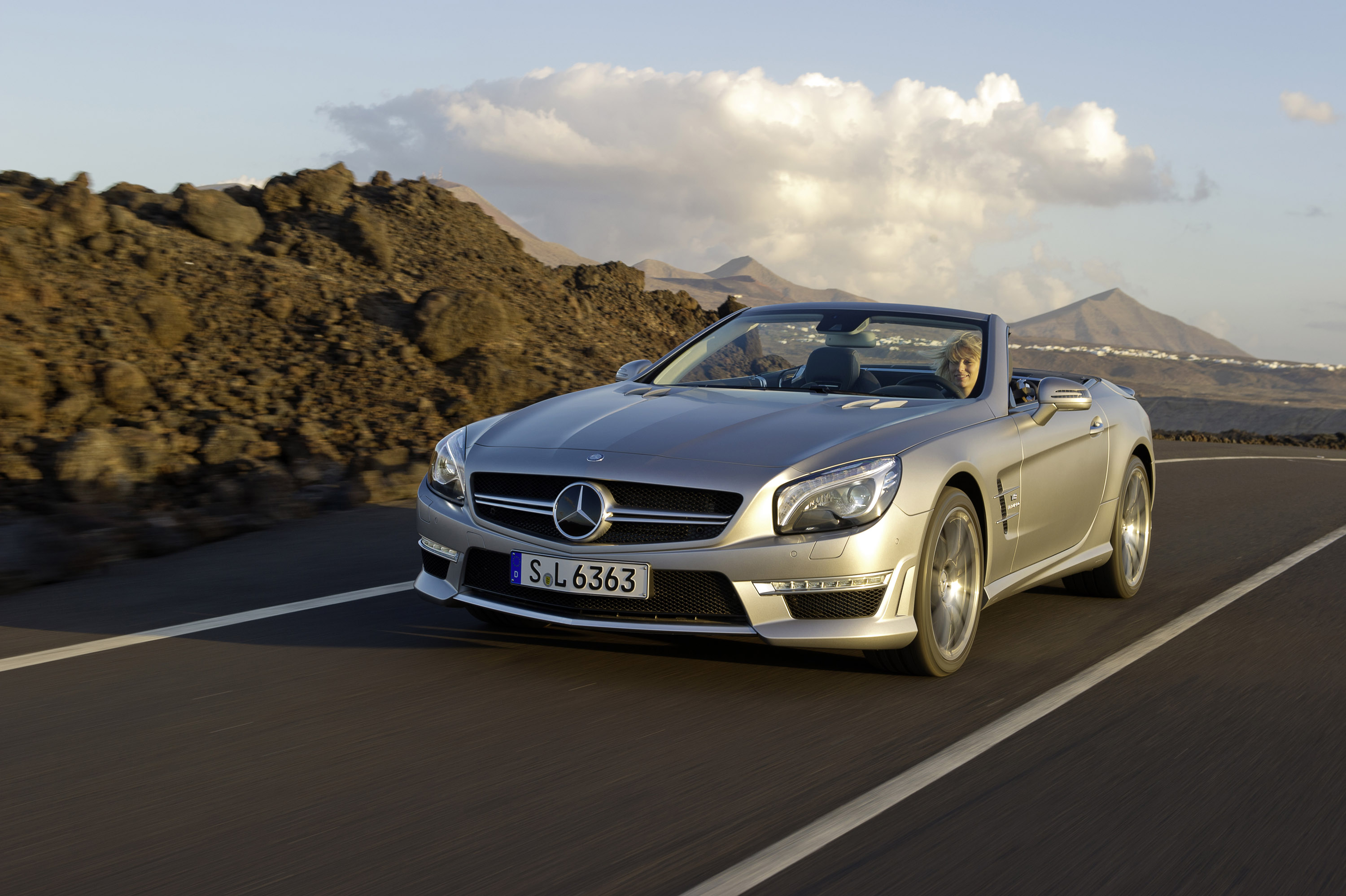 Мерседес бенц. Мерседес SL 63 AMG. Мерседес сл 63 АМГ. Mercedes SL 63 AMG 231. Mercedes sl63 AMG r231.