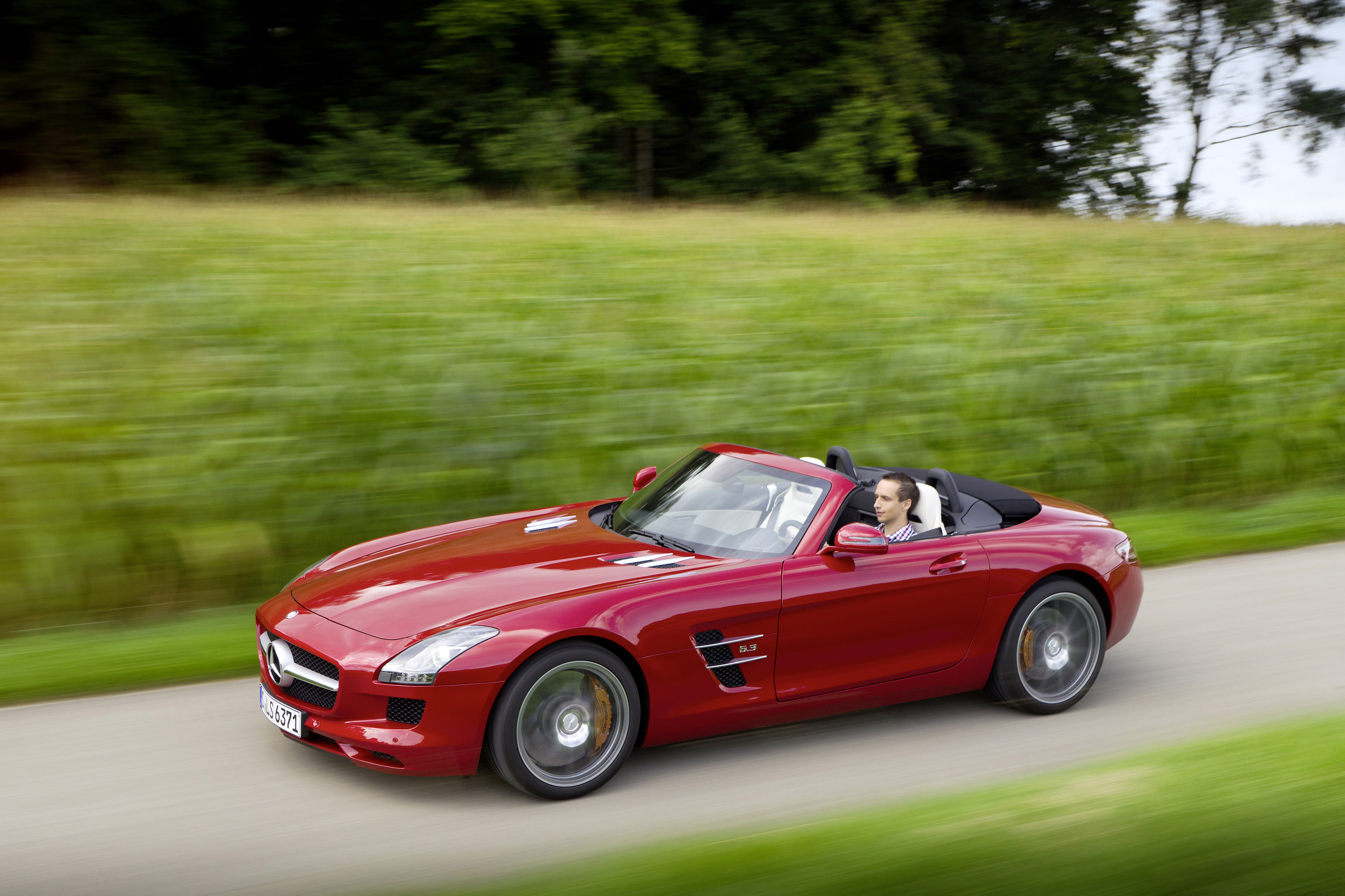 Mercedes-Benz SLS AMG GT Roadster photo #15