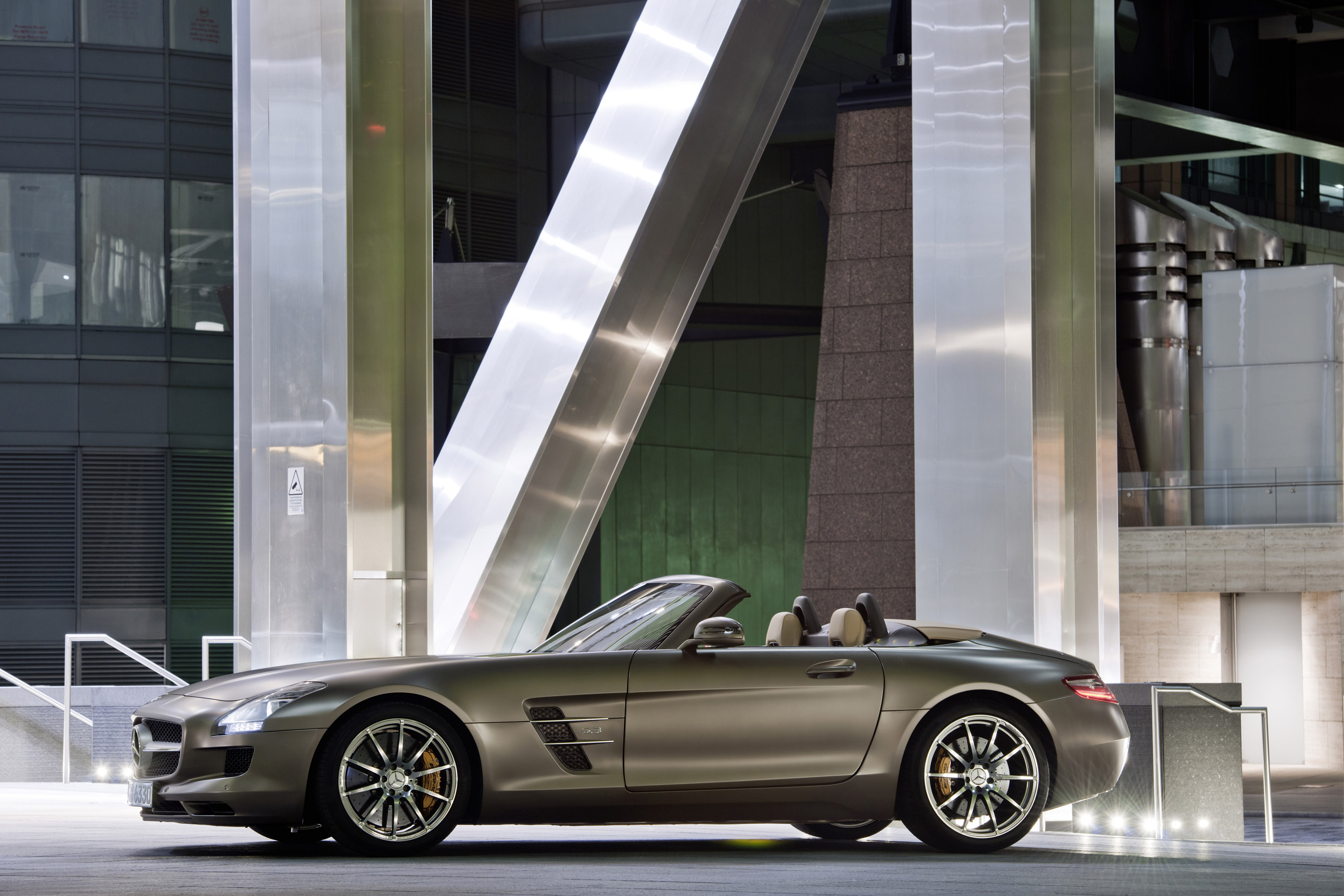Mercedes-Benz SLS AMG GT Roadster photo #22