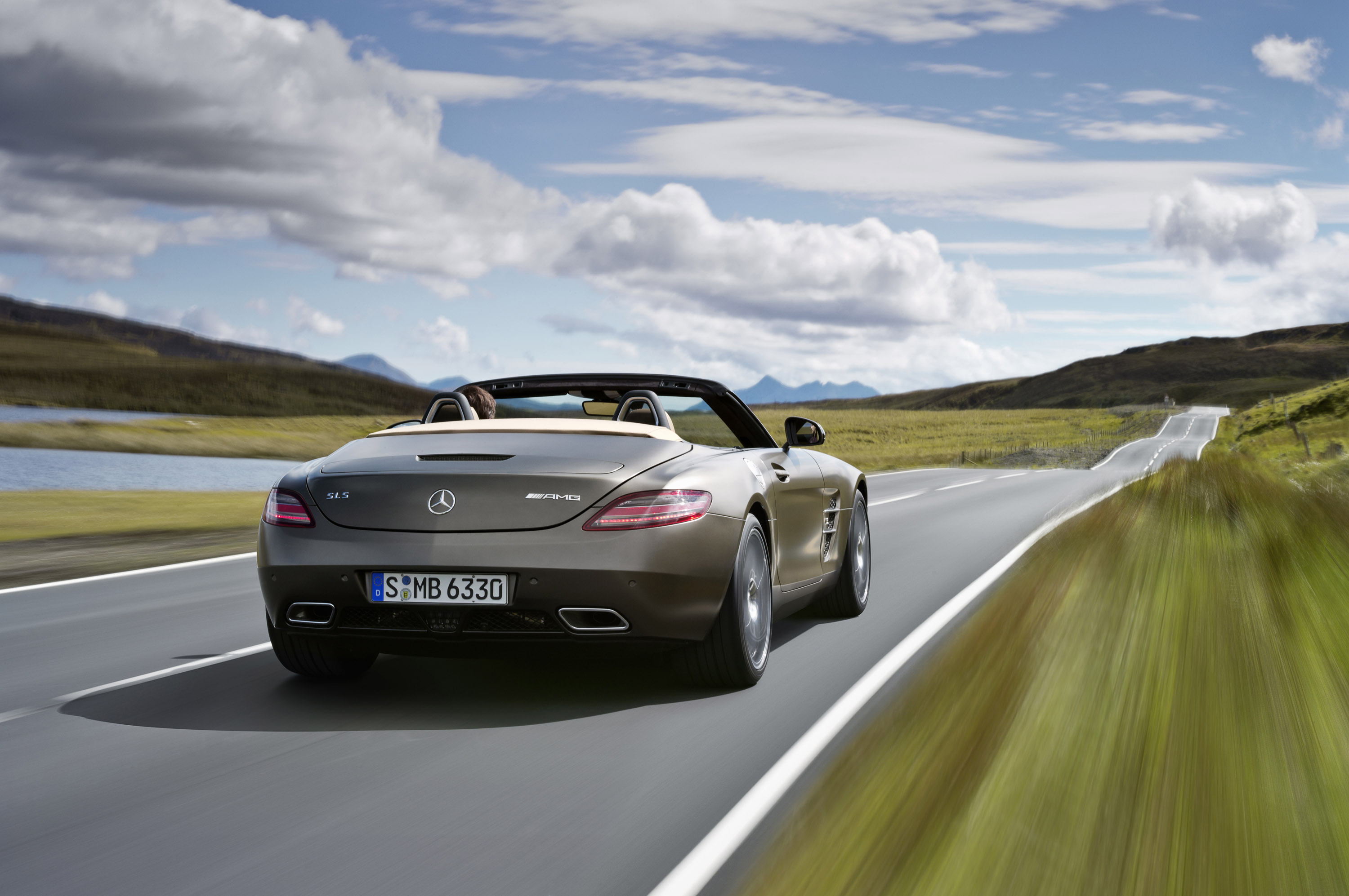 Mercedes-Benz SLS AMG GT Roadster photo #52