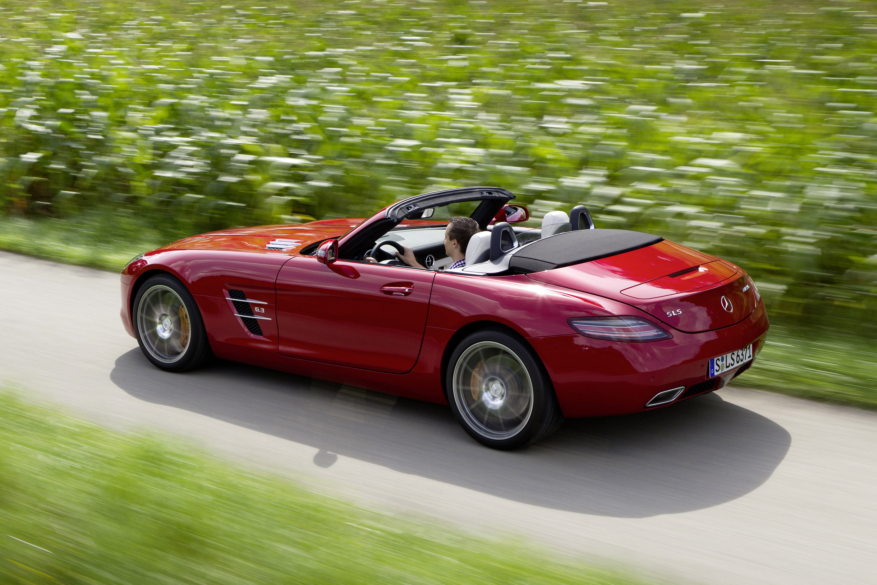 Mercedes-Benz SLS AMG GT Roadster photo #57