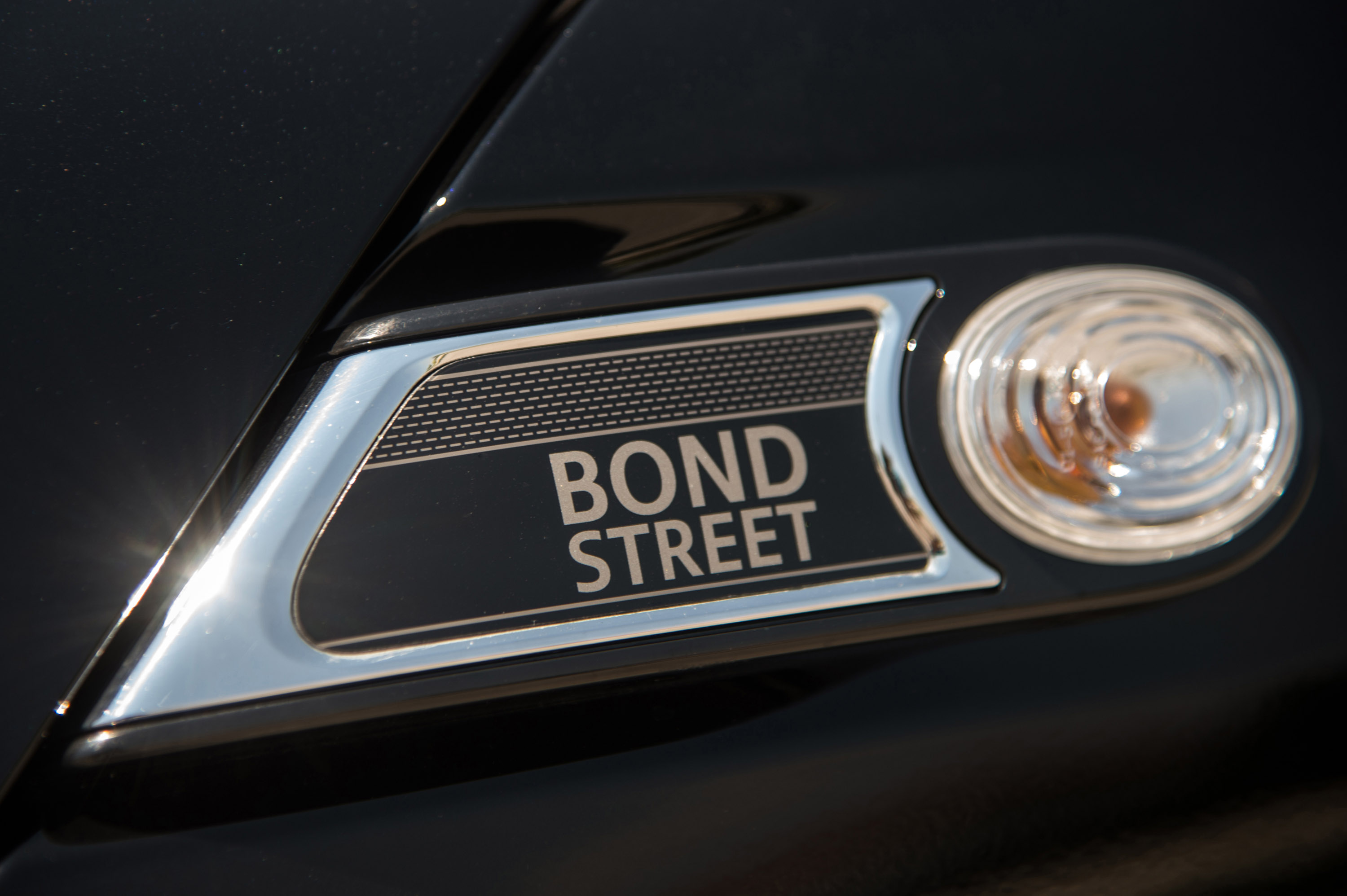 MINI Clubman Bond Street photo #49