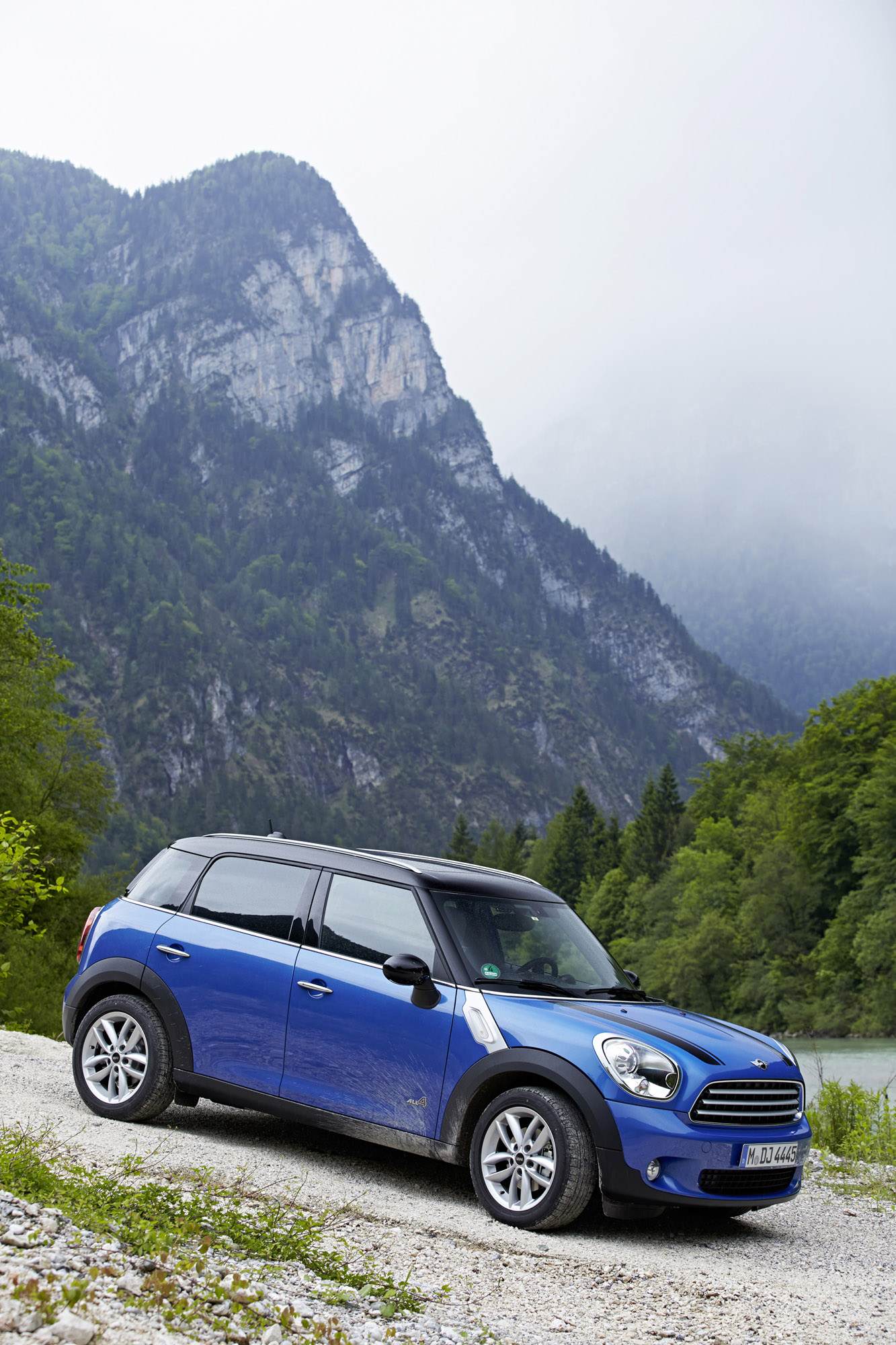 MINI Countryman Cooper ALL4 photo #20