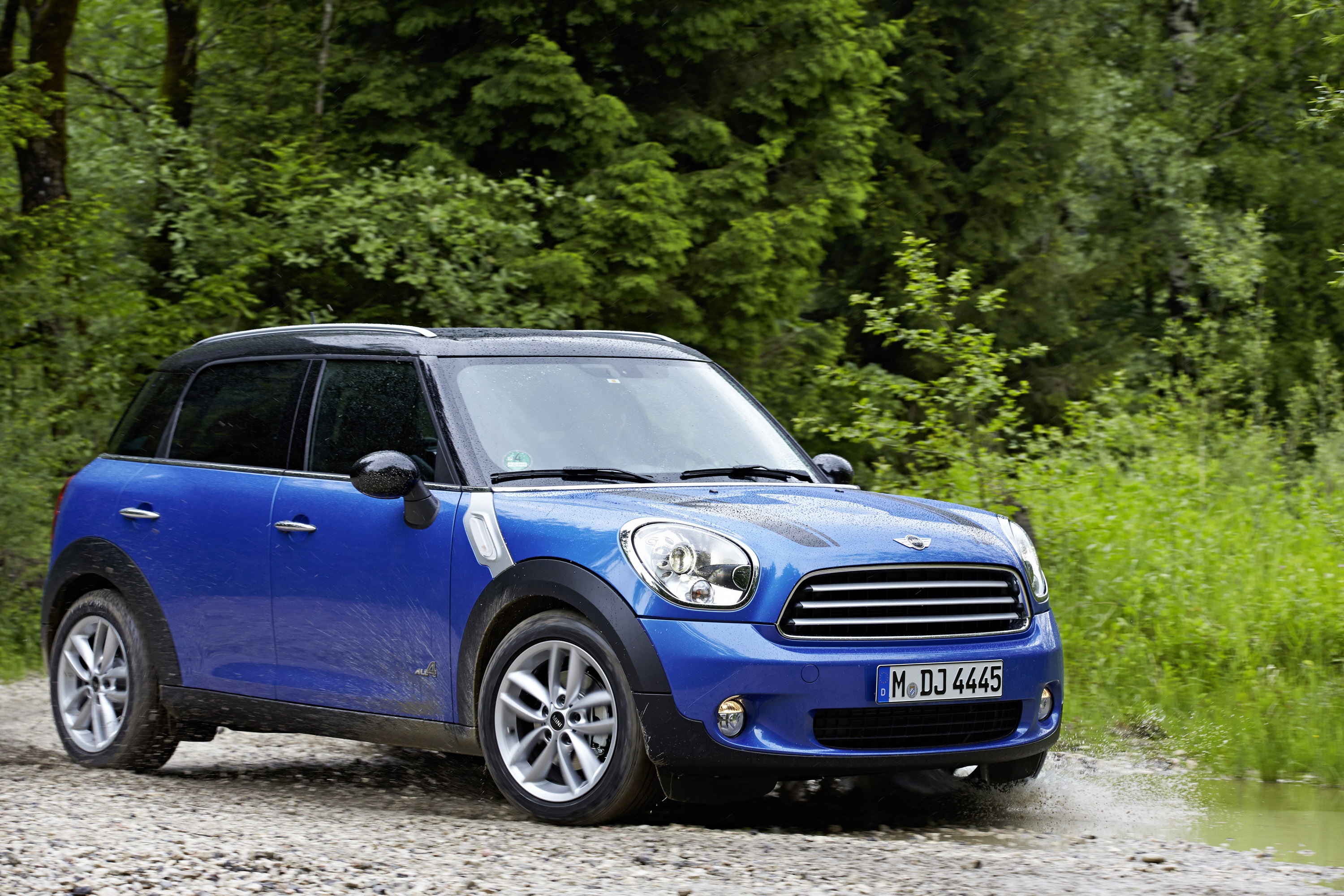 MINI Countryman Cooper ALL4 photo #25